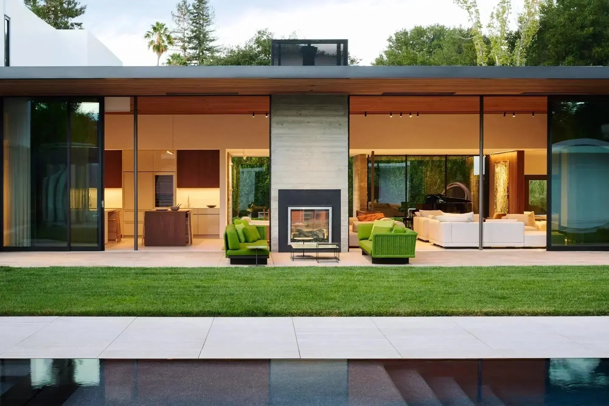 Selby Lane Residence: Where Architecture Dreams in Landscape