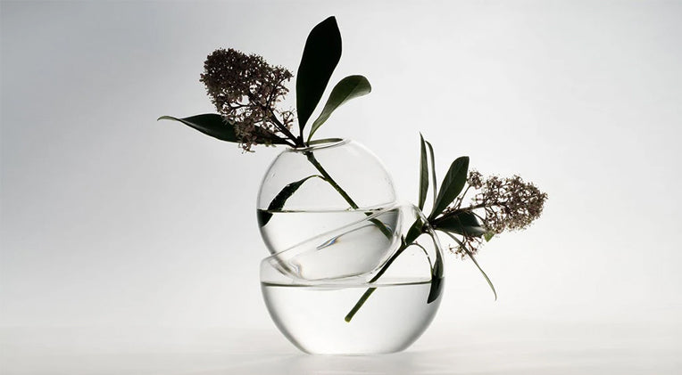 Objects > Home Decor > Vases