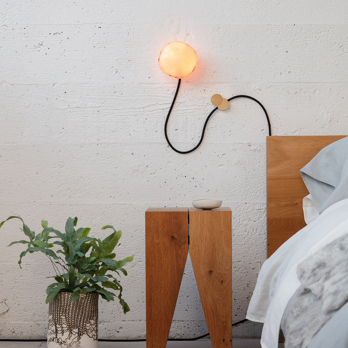 Mobile / 84Vt Table Lamp, designed by Omer Arbel for Bocci