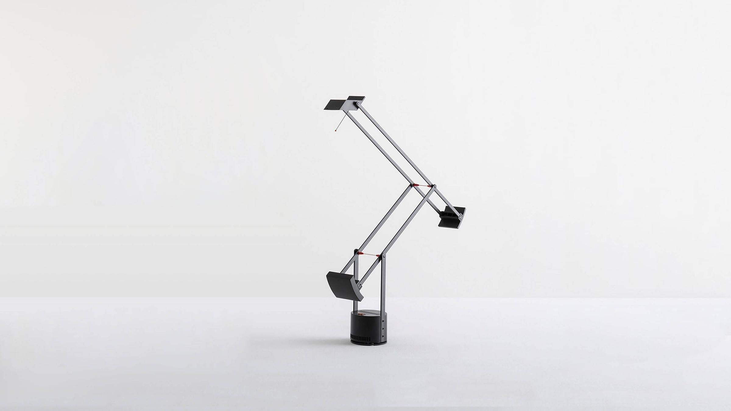 Artemide Desk Lamp Tizio Desk Lamp