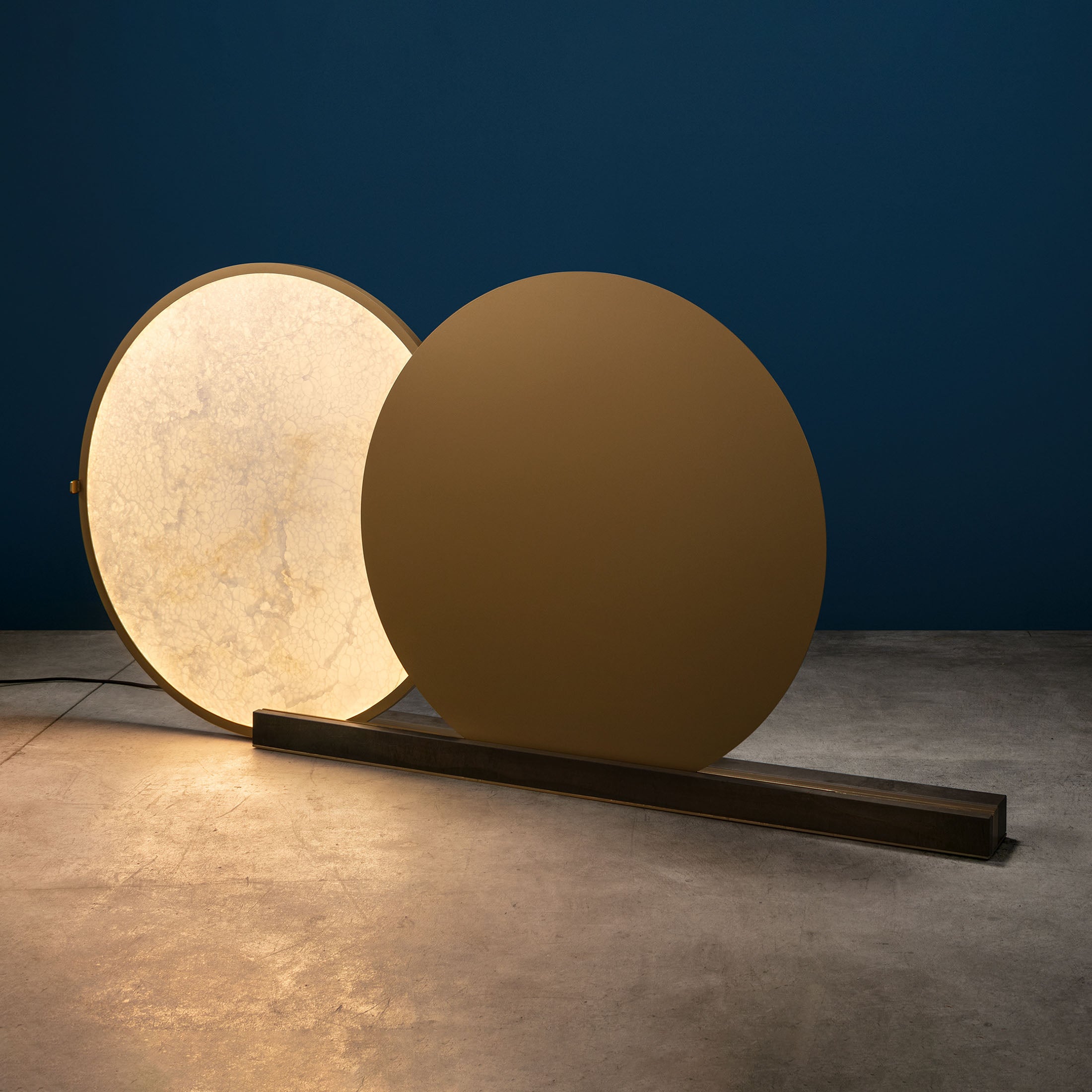 Mobile / Alchemie Floor Lamp by Catellani & Smith