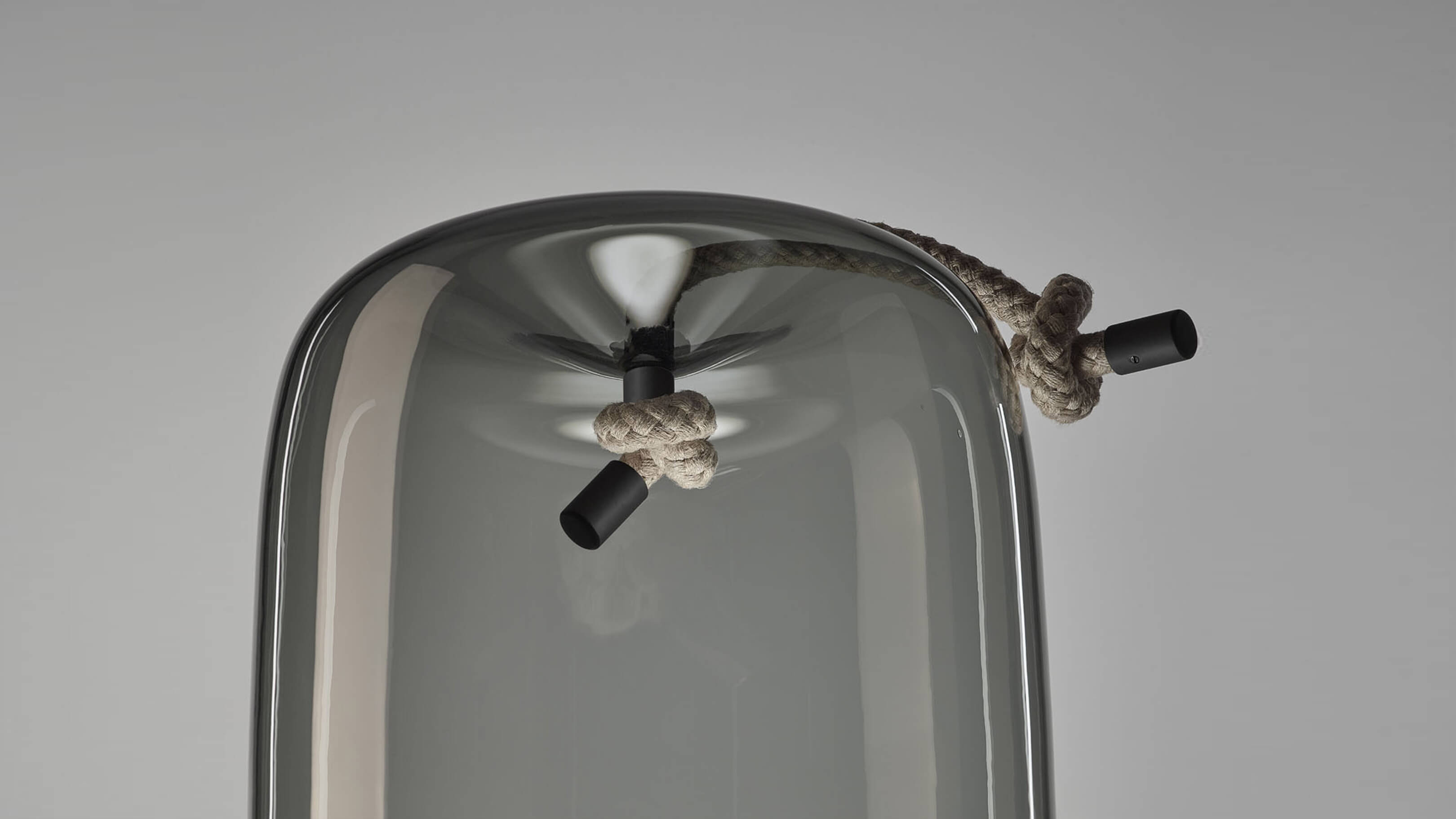 Desktop / WhiteMenu / Knot Table Battery, designed by Chiaramonte Marin