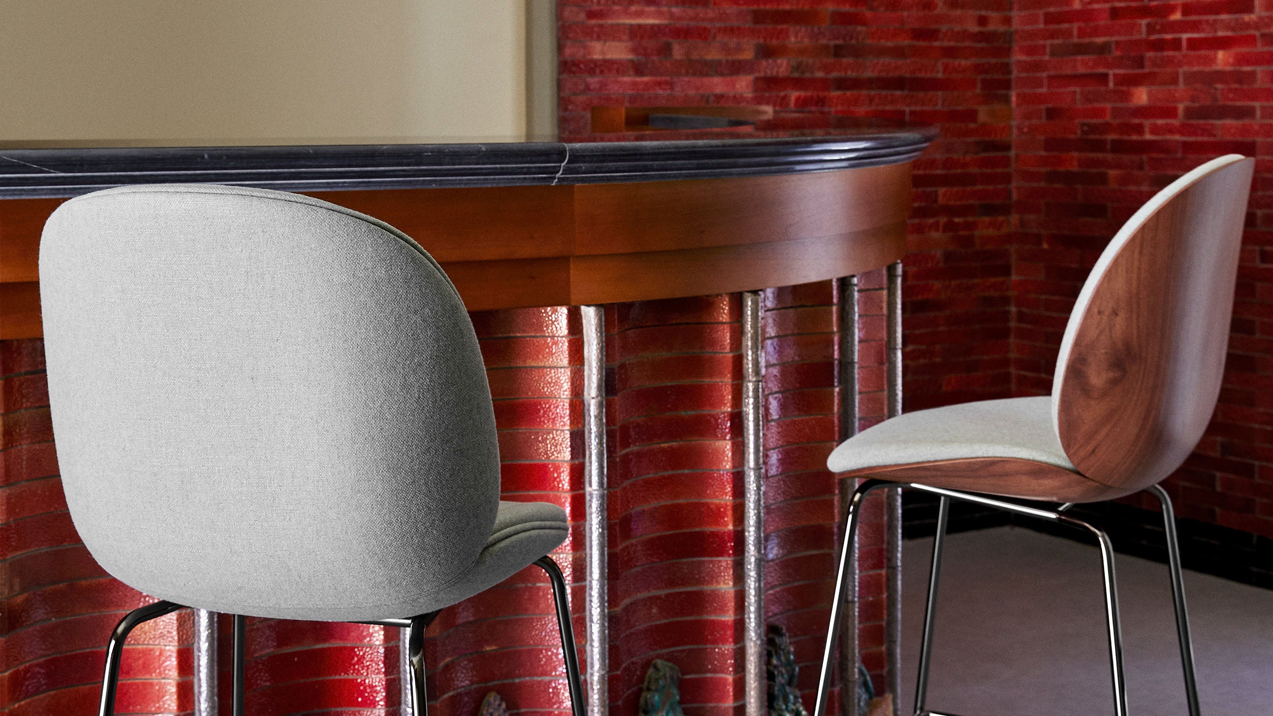 Desktop / Beetle Bar Chair, designed by GamFratesi for Gubi