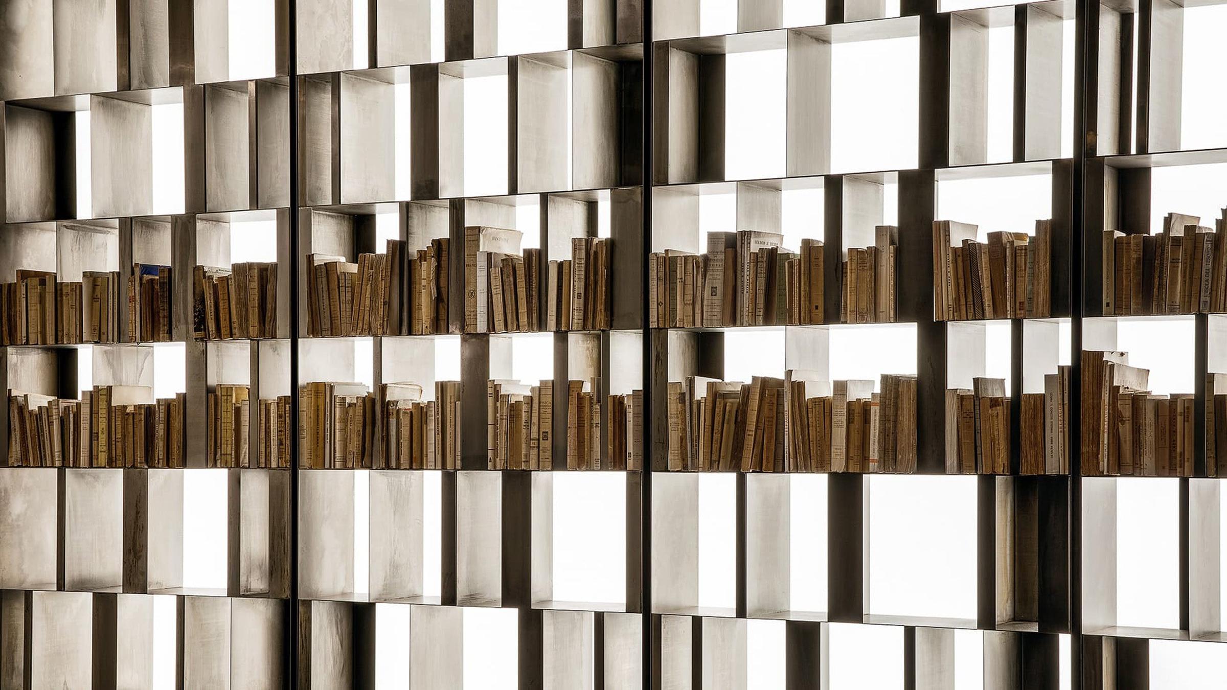 Henge Bookcase Bistrot