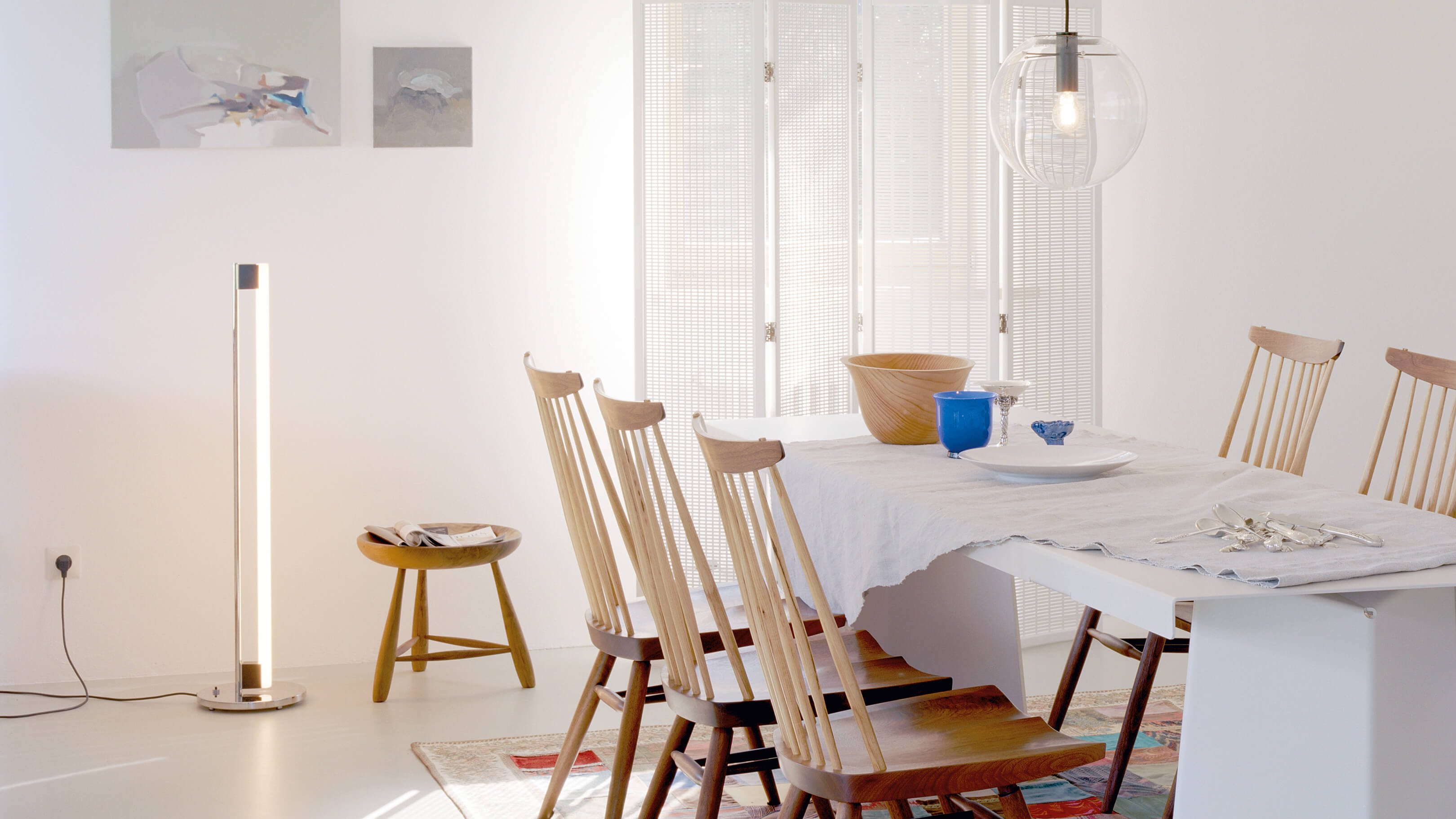 Desktop / BlackMenu / Tube Light Floor Lamp, designed by Eileen Gray