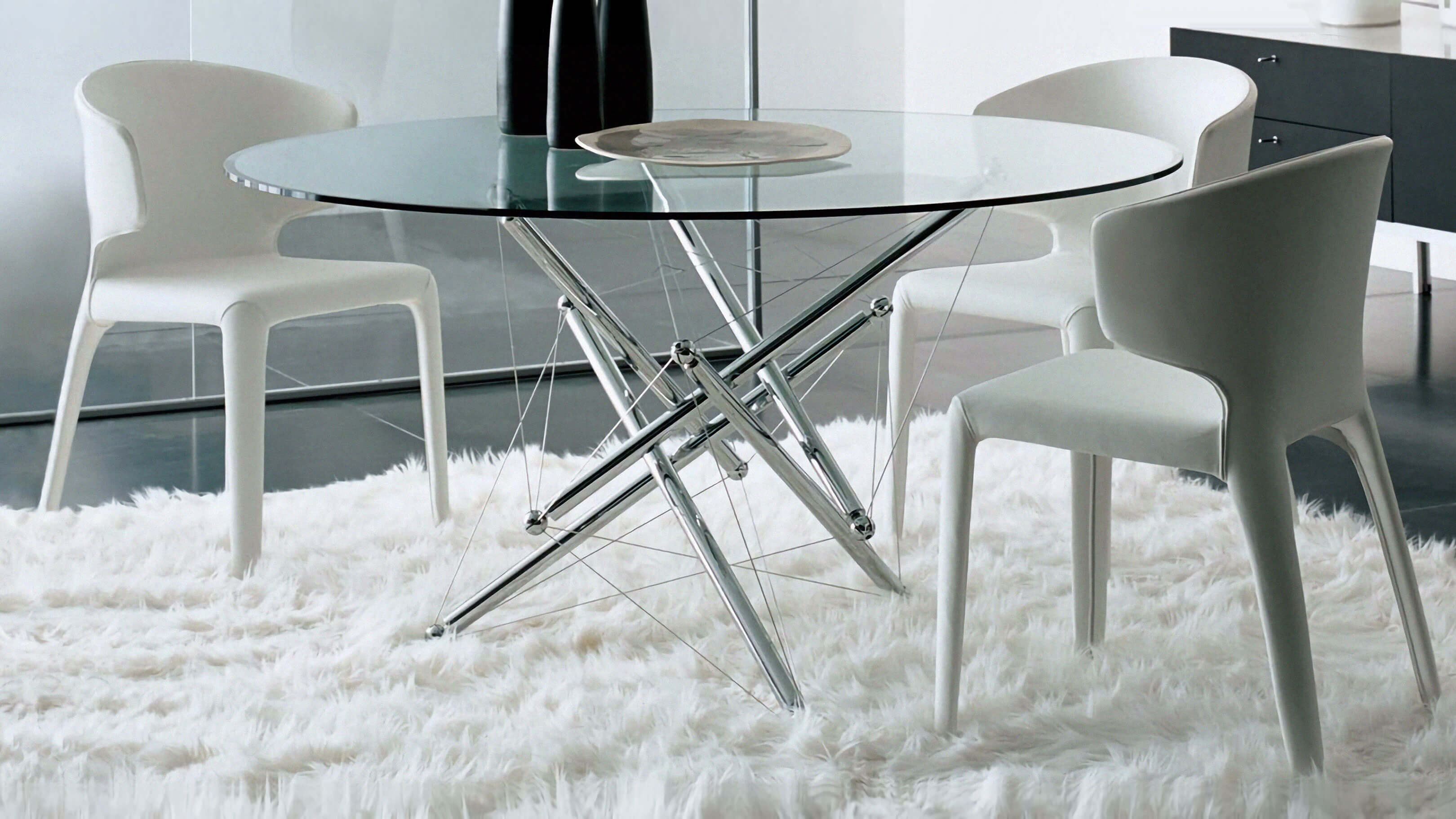 Cenere Leather 13X328 / Desktop / BlackMenu / Hola 367 Chair, designed by Hannes Wettstein made by Cassina
