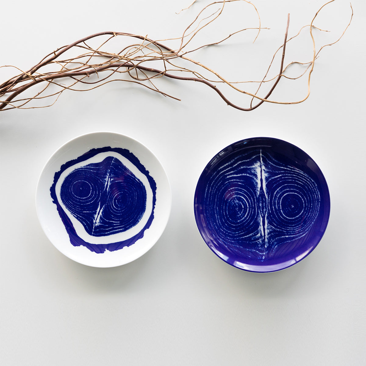 Mobile / Tronc Set of 2 Dessert Plates, designed by Charlotte Perriand and made by Cassina