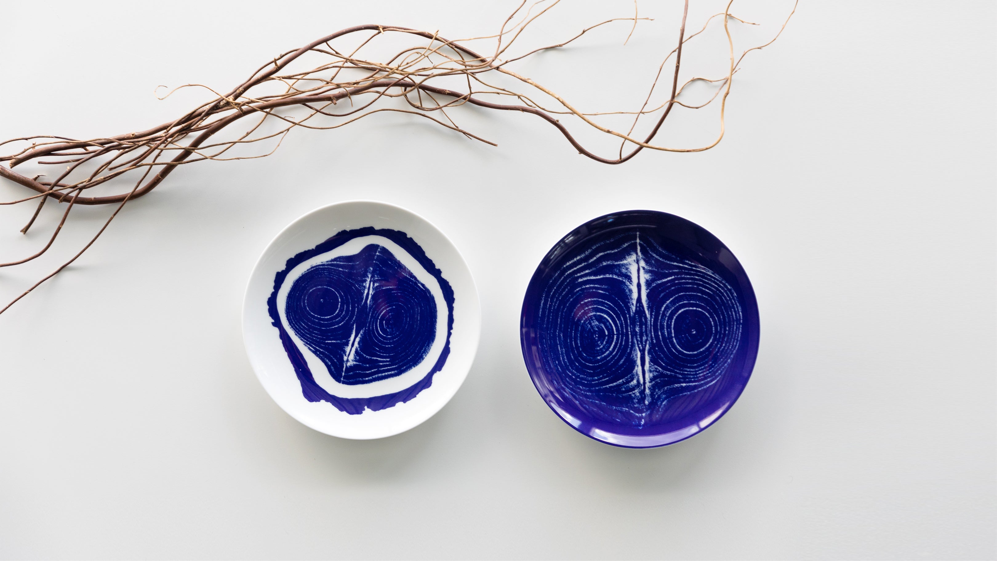 Desktop / Tronc Set of 2 Dessert Plates, designed by Charlotte Perriand and made by Cassina