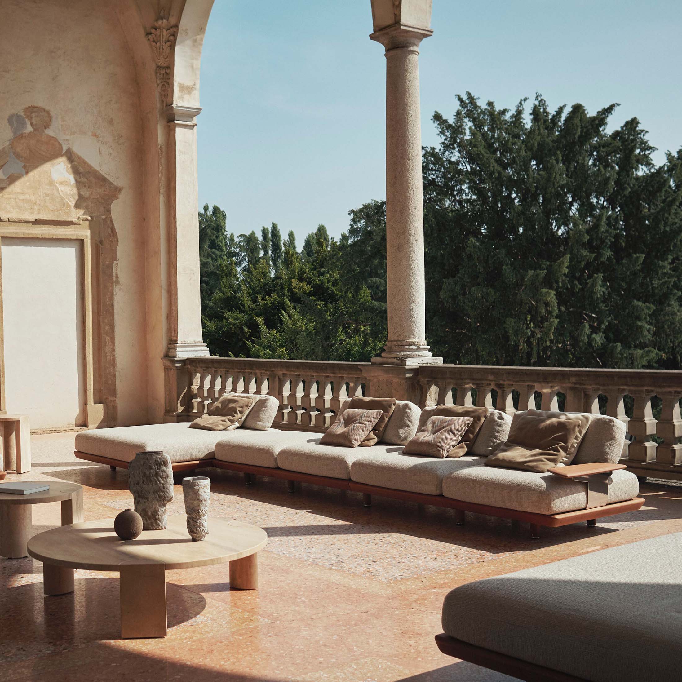 Mobile / Caprera Sofa by Exteta