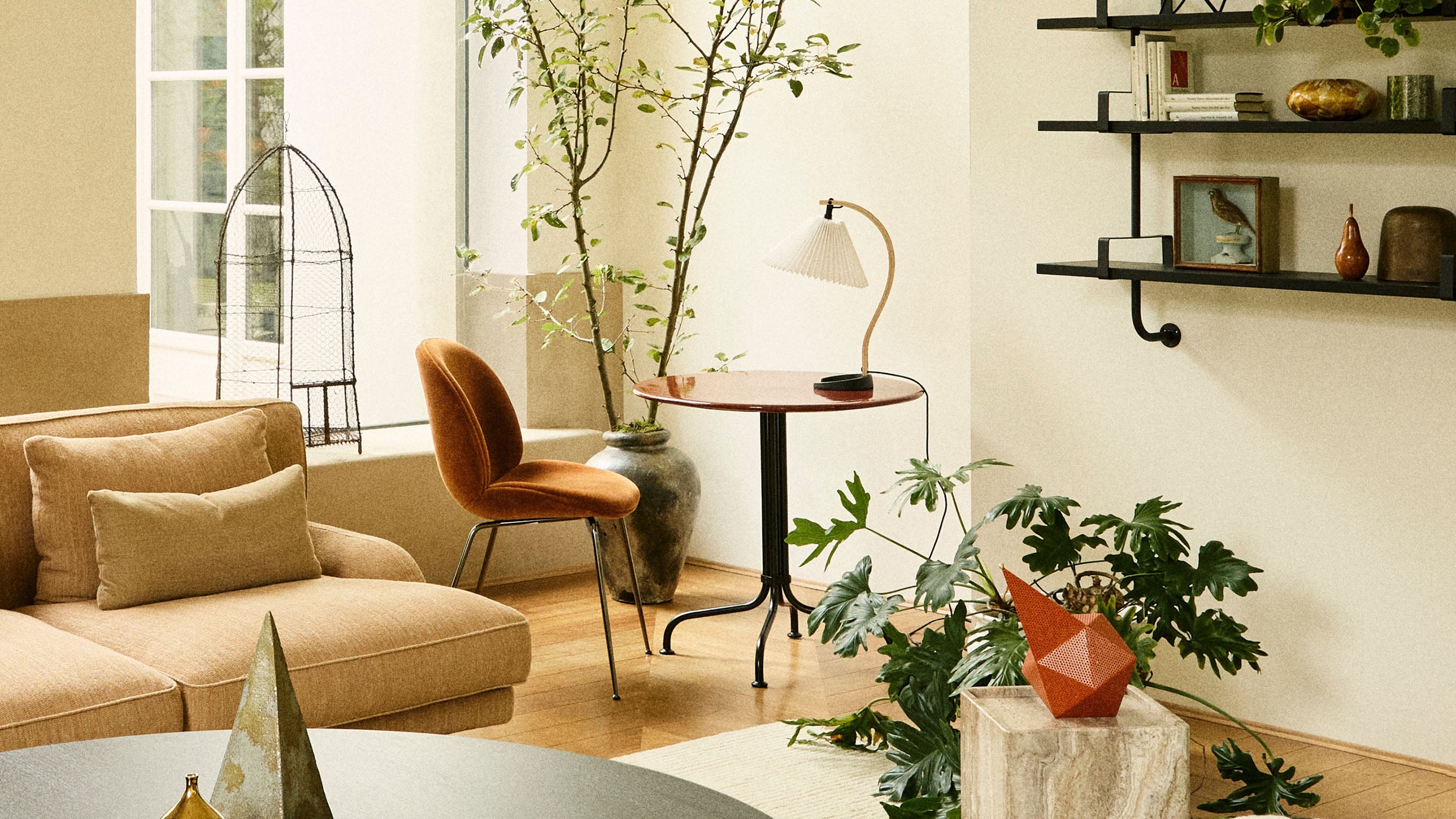 Desktop / Carmel Bistro Dining Table, designed by OEO Studio for Gubi