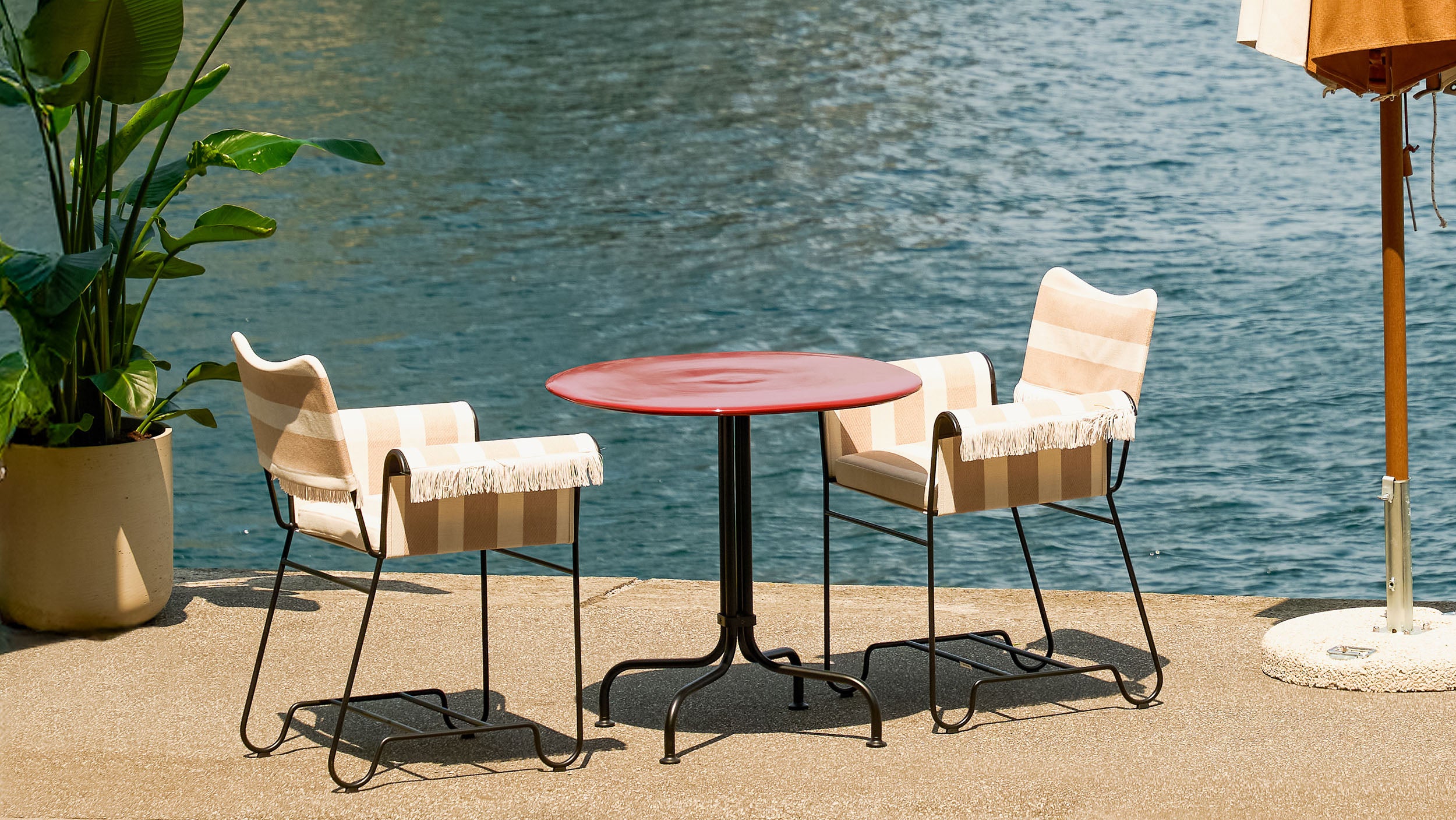 Desktop / Carmel Bistro Dining Table, designed by OEO Studio for Gubi