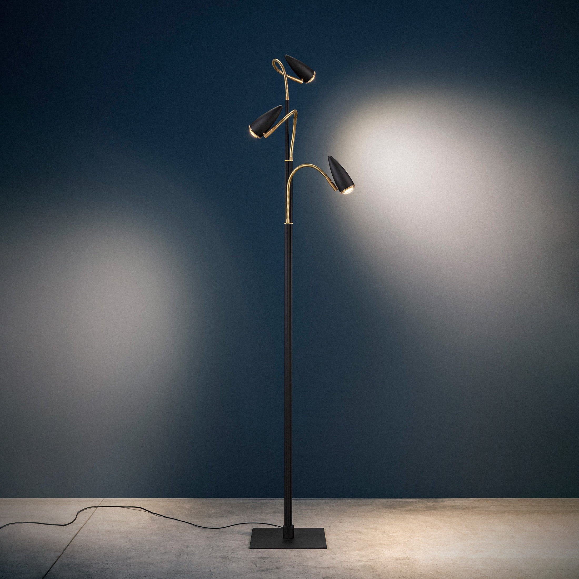 Mobile / CicloItalia Flex Floor Lamp, by Catellani & Smith
