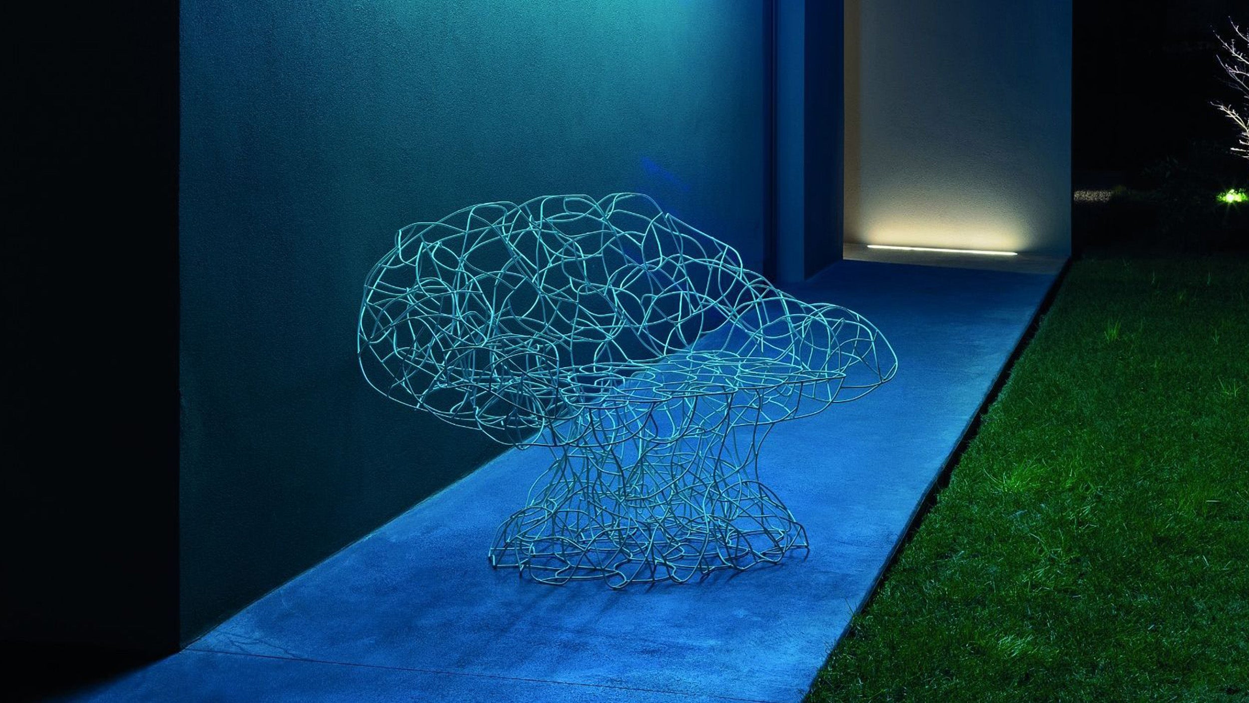 Desktop / Corallo Chair, designed by Fernando and Humberto Campana for Edra