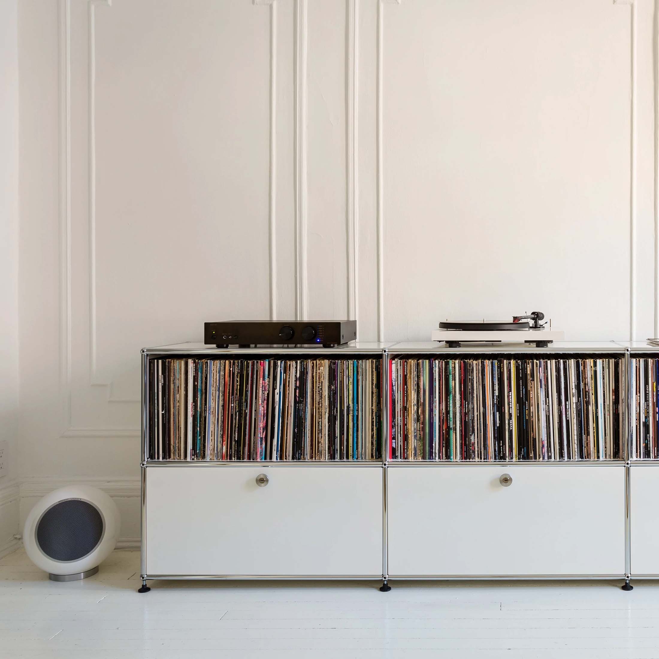 Mobile / Credenza (C2A), made by USM Haller