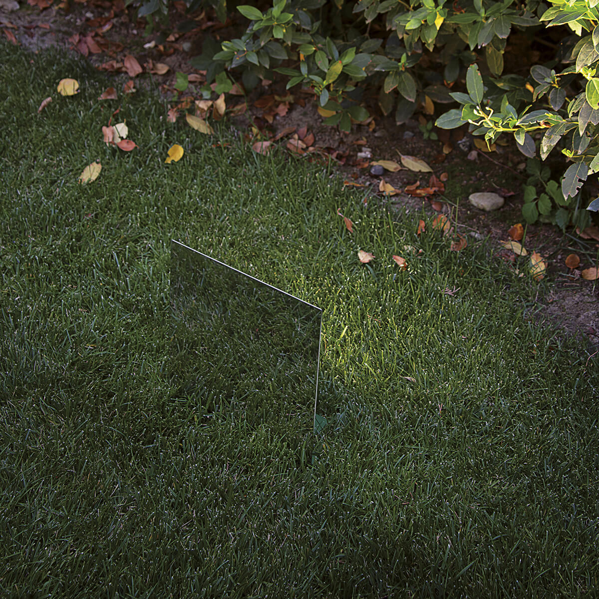 Mobile / WhiteMenu / Belladinotte Outdoor Floor Lamp, designed by Designed by Maurizio Mancini