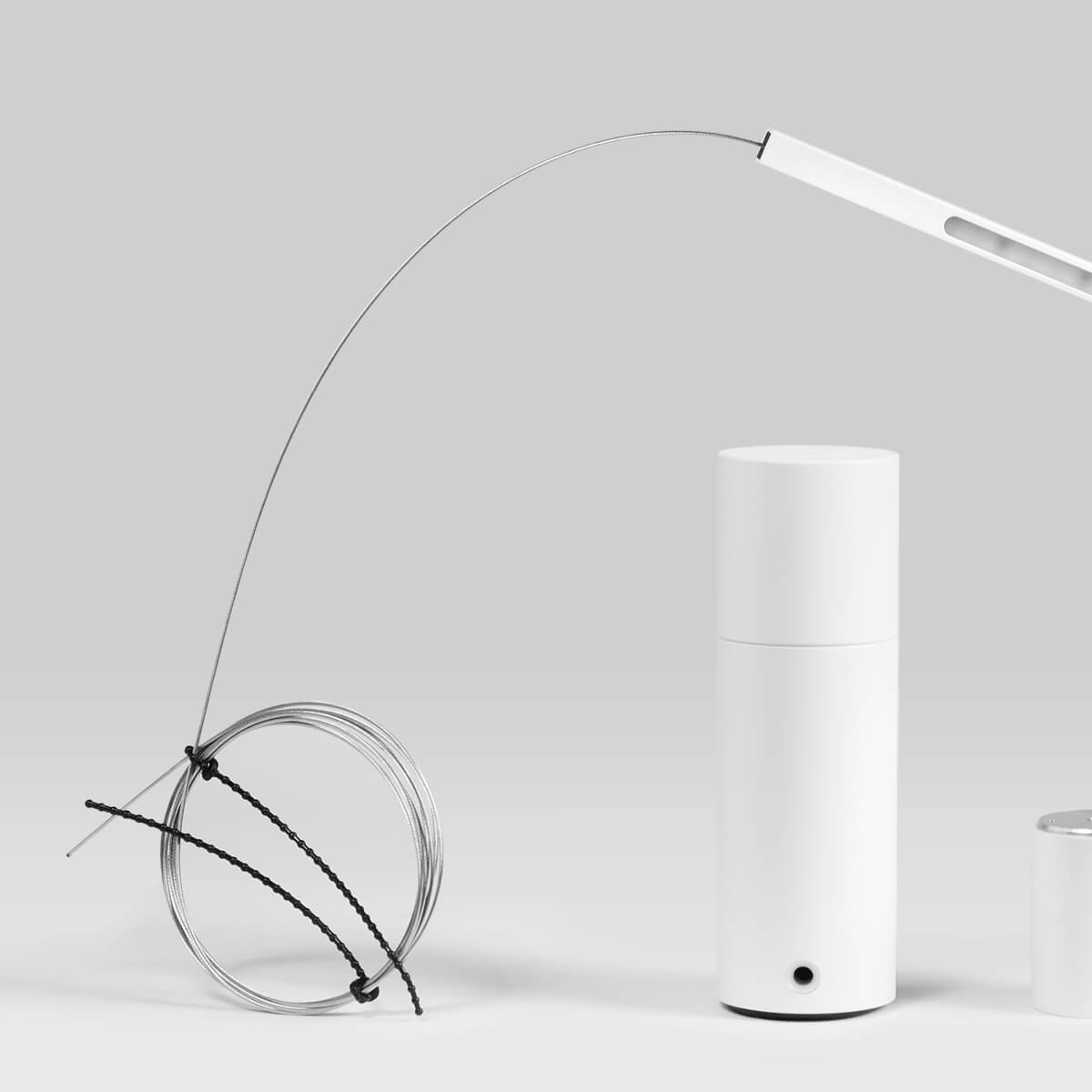 Matte White / Mobile / BlackMenu / Masai Floor Lamp