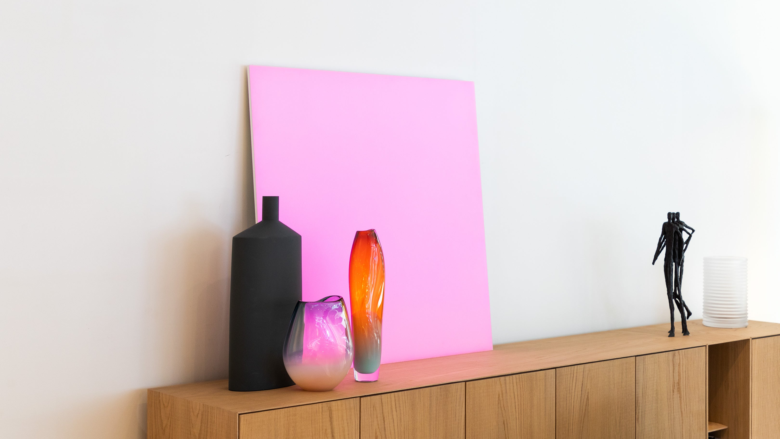 Desktop / BlackMenu / Pablo Lamp, designed by Davide Groppi