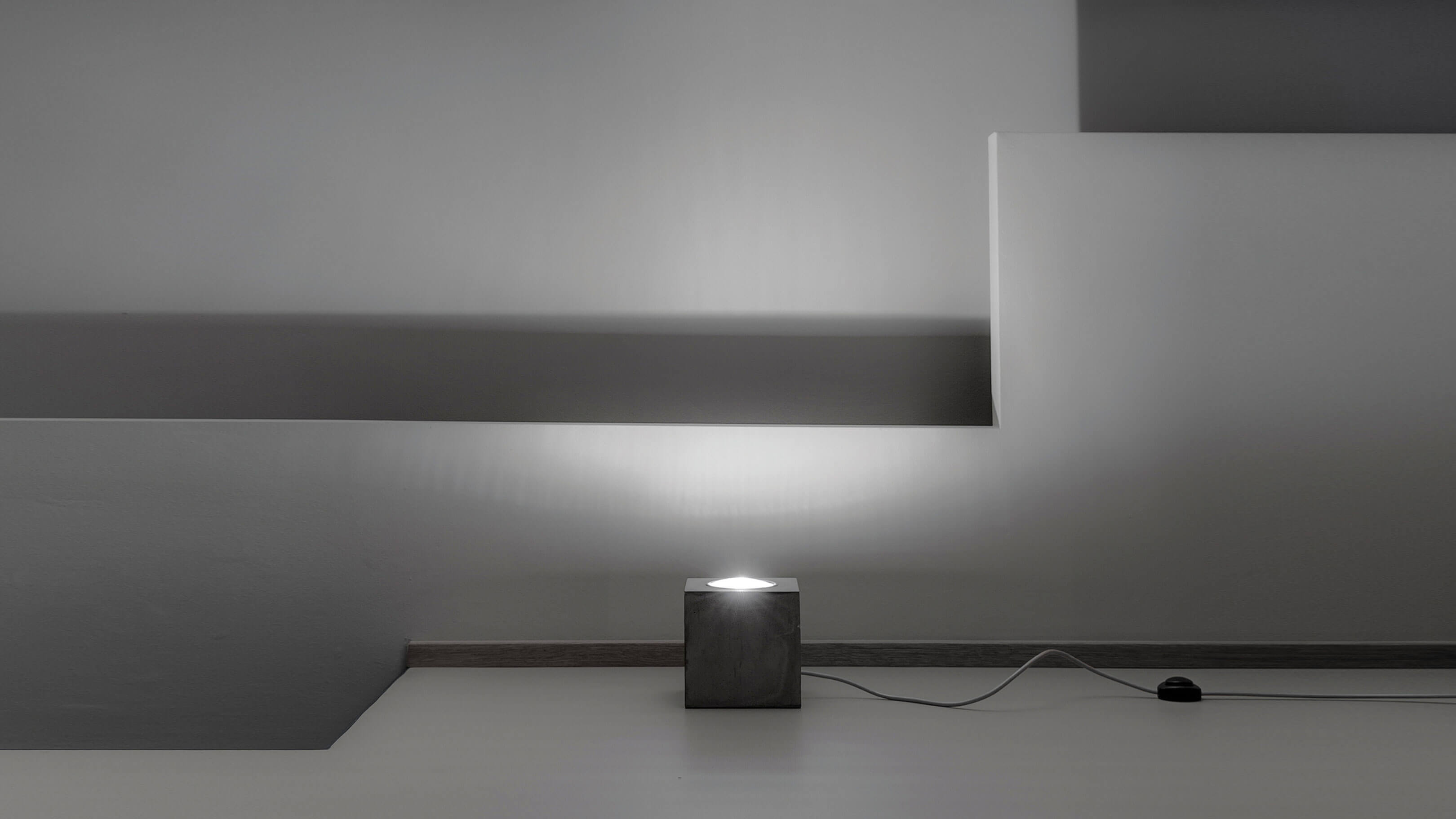 Desktop / WhiteMenu / Q Floor Lamp, designed by Alberto Zattin