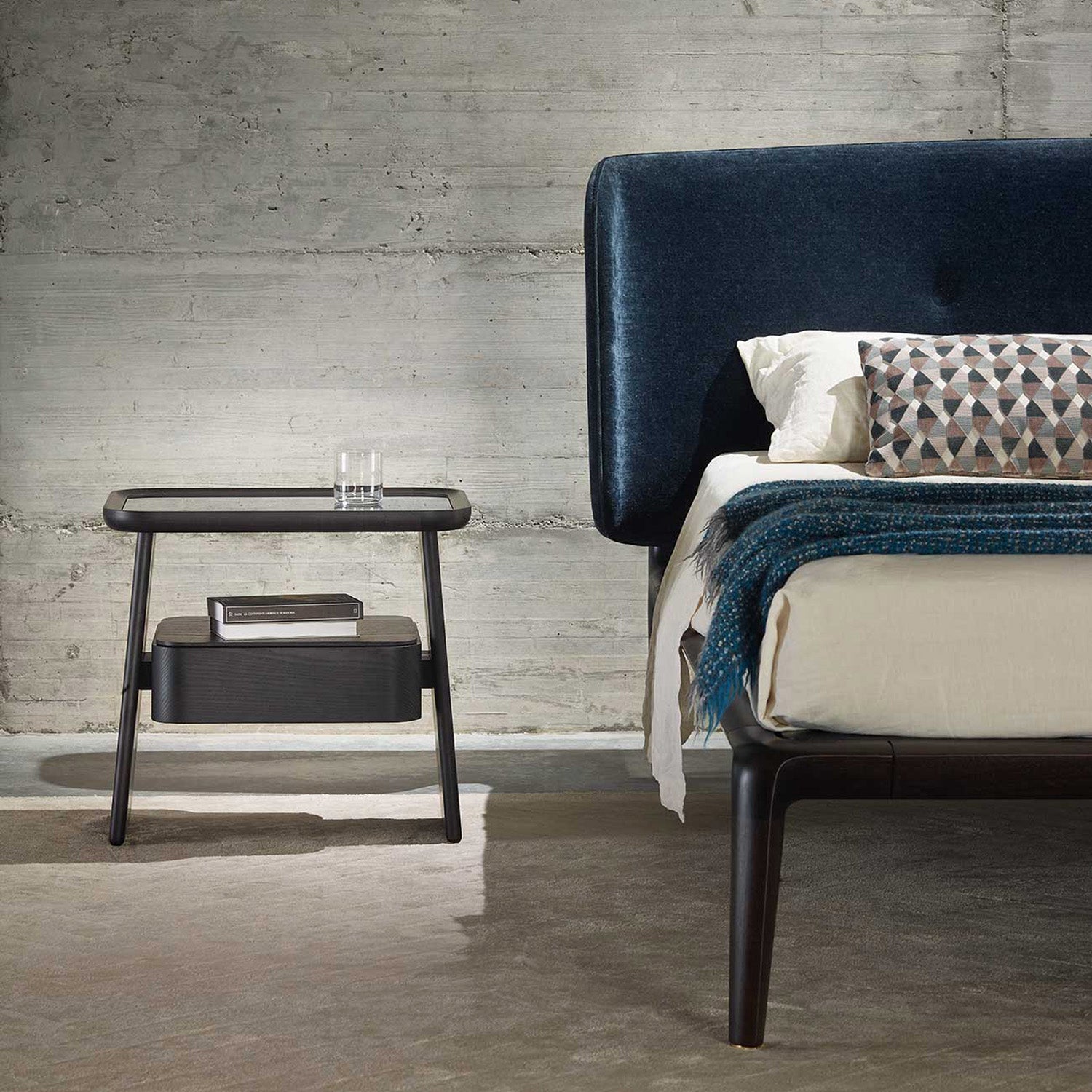 Mobile / DUO Bedside Table, designed by Roberto Lazzeroni for Ceccotti Collezioni