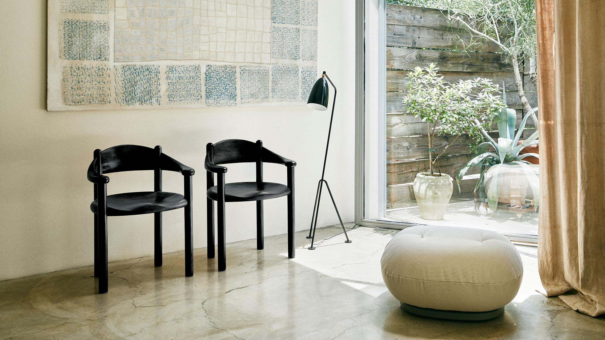 GUBI Dining Chair Daumiller Armchair