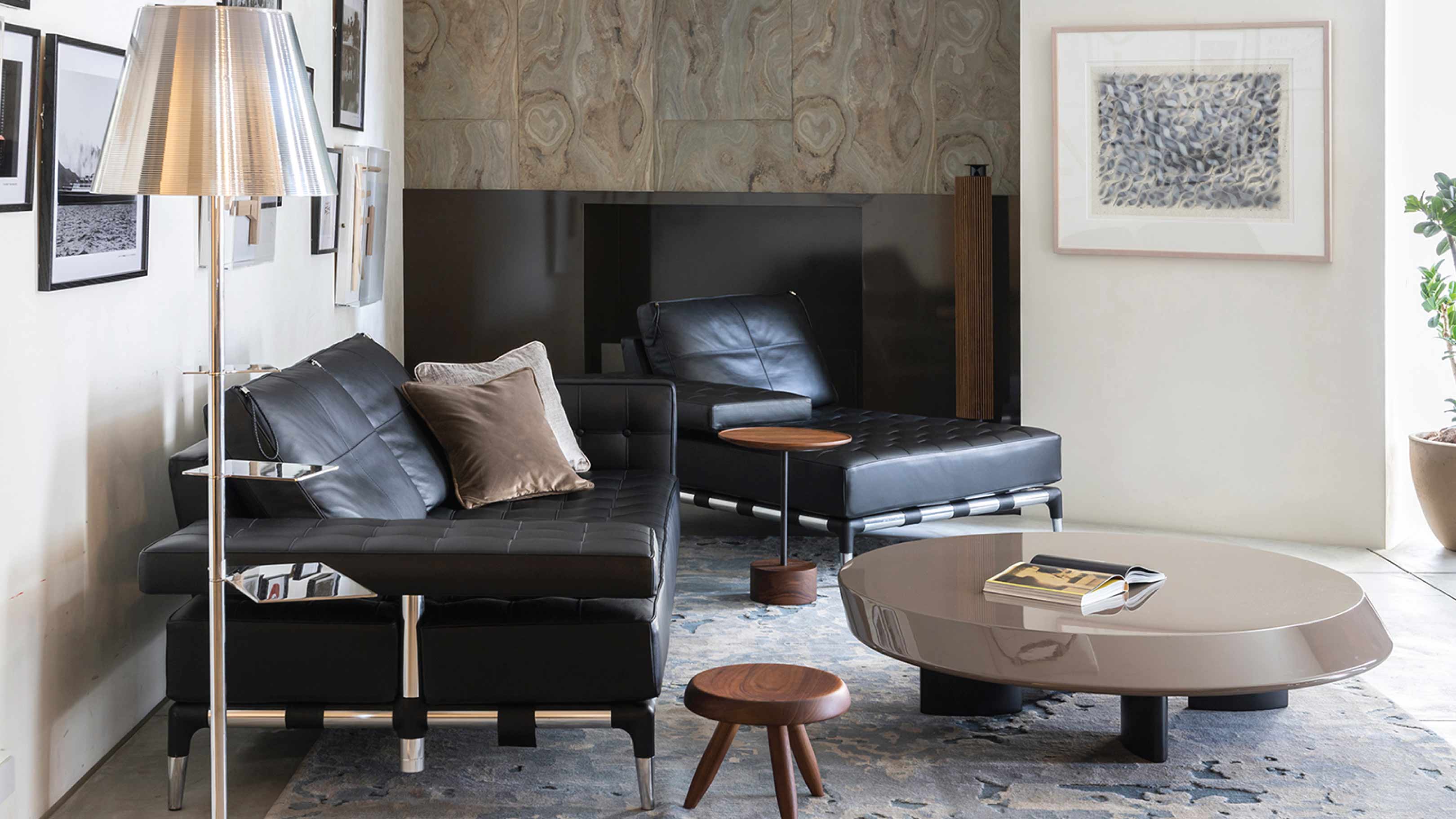 Desktop / WhiteMenu / Accordo, designed by Charlotte-Perriand3 made by Cassina