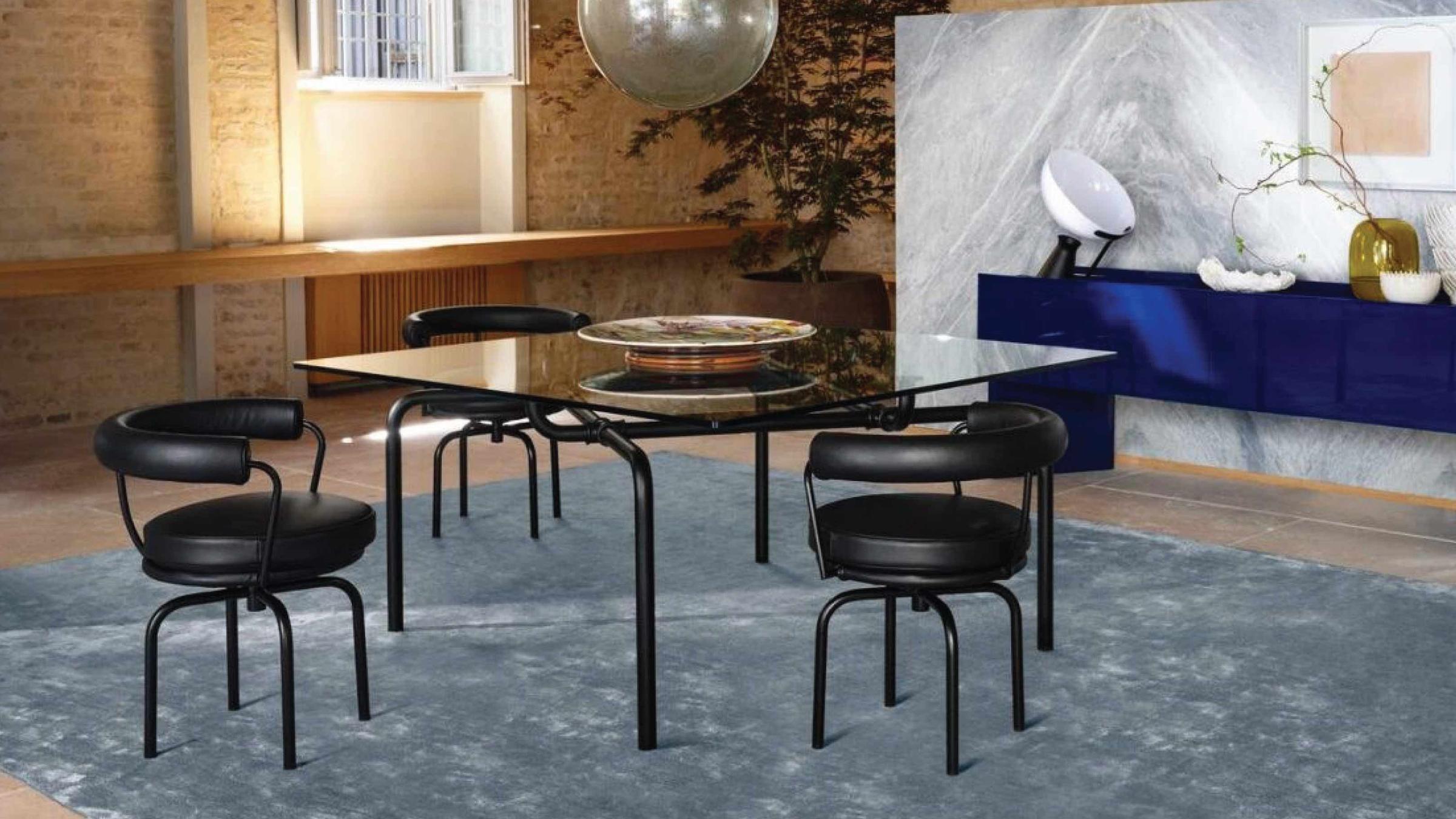 Cassina Table Edison