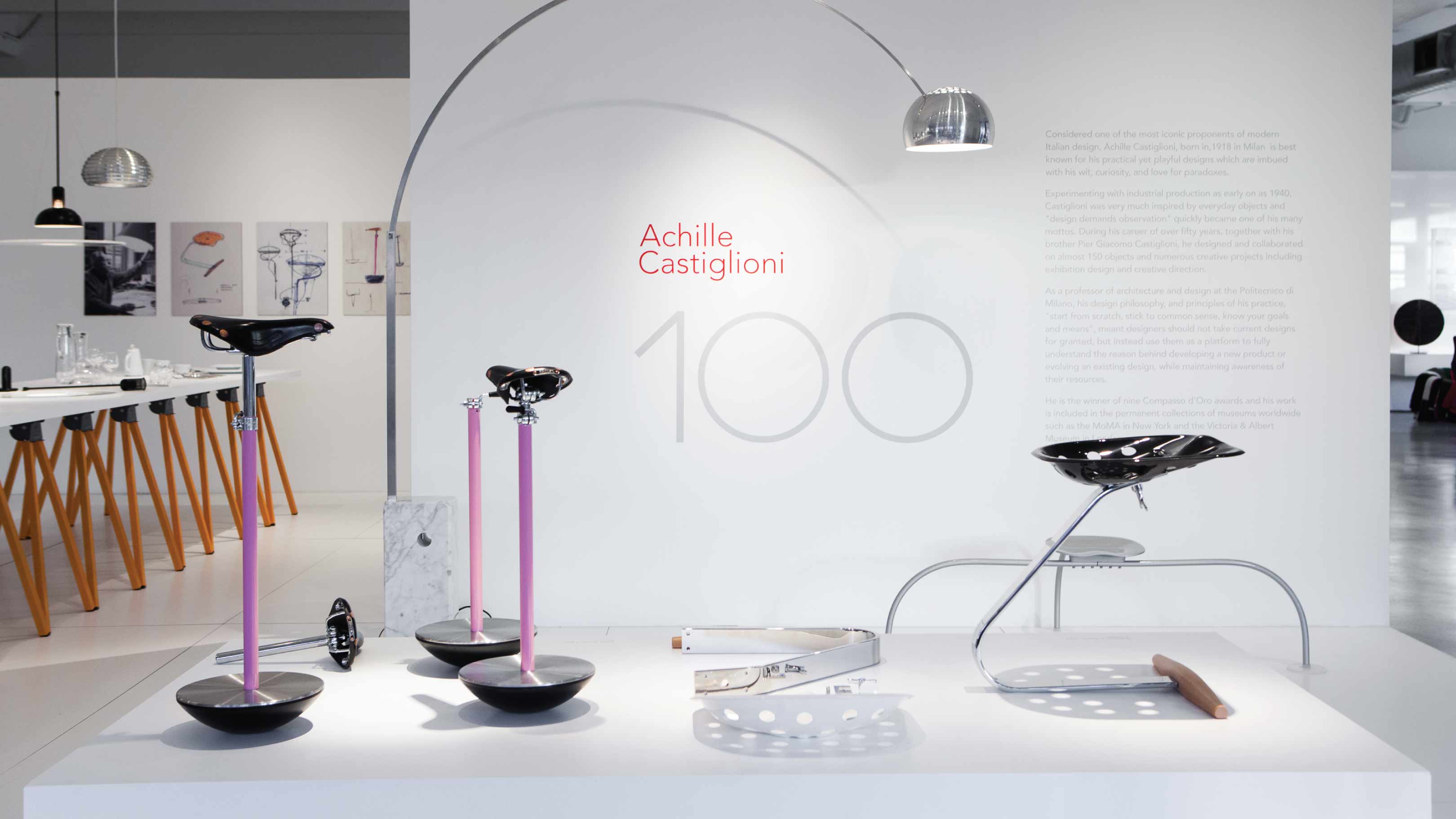 Desktop / WhiteMenu / Sella, designed by Achille and Giacomo Castiglioni