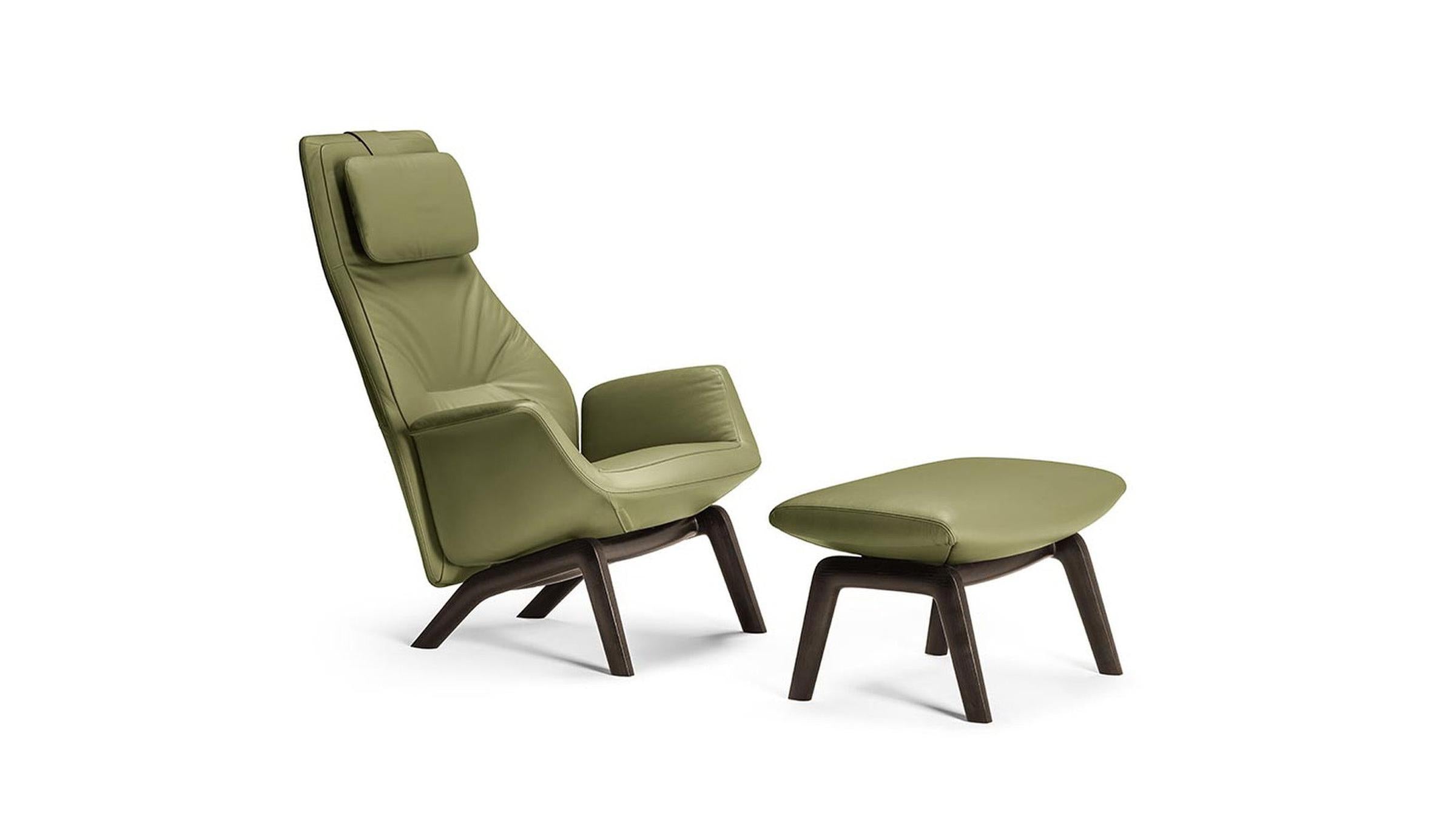 Poltrona Frau Lounge Chair Downtown Lounge Armchair and Ottoman