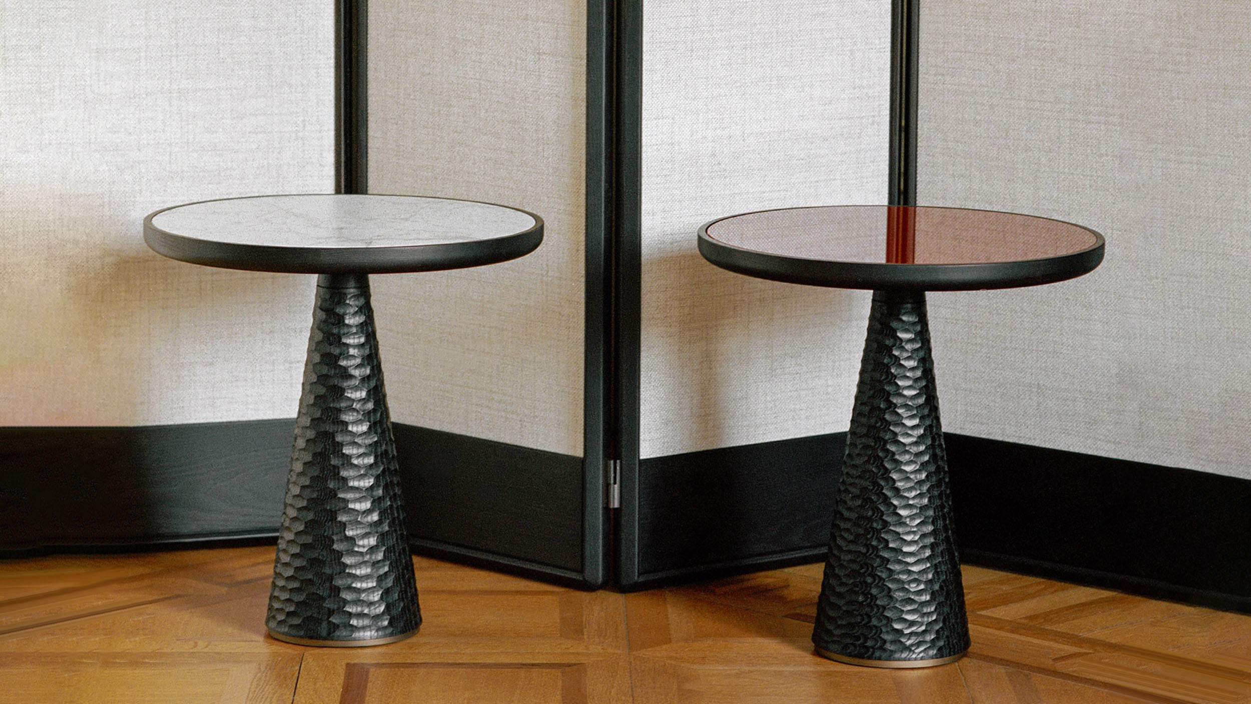 Desktop / DUO Pedestal Table, designed by Roberto Lazzeroni for Ceccotti Collezioni