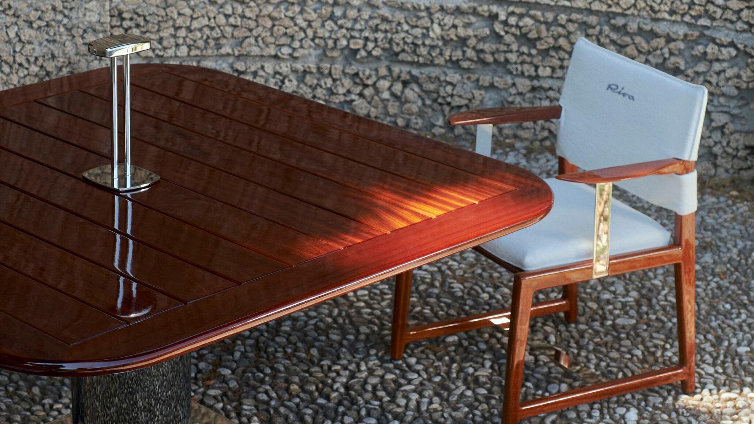 Exteta Chair EXTETA x RIVA Chair