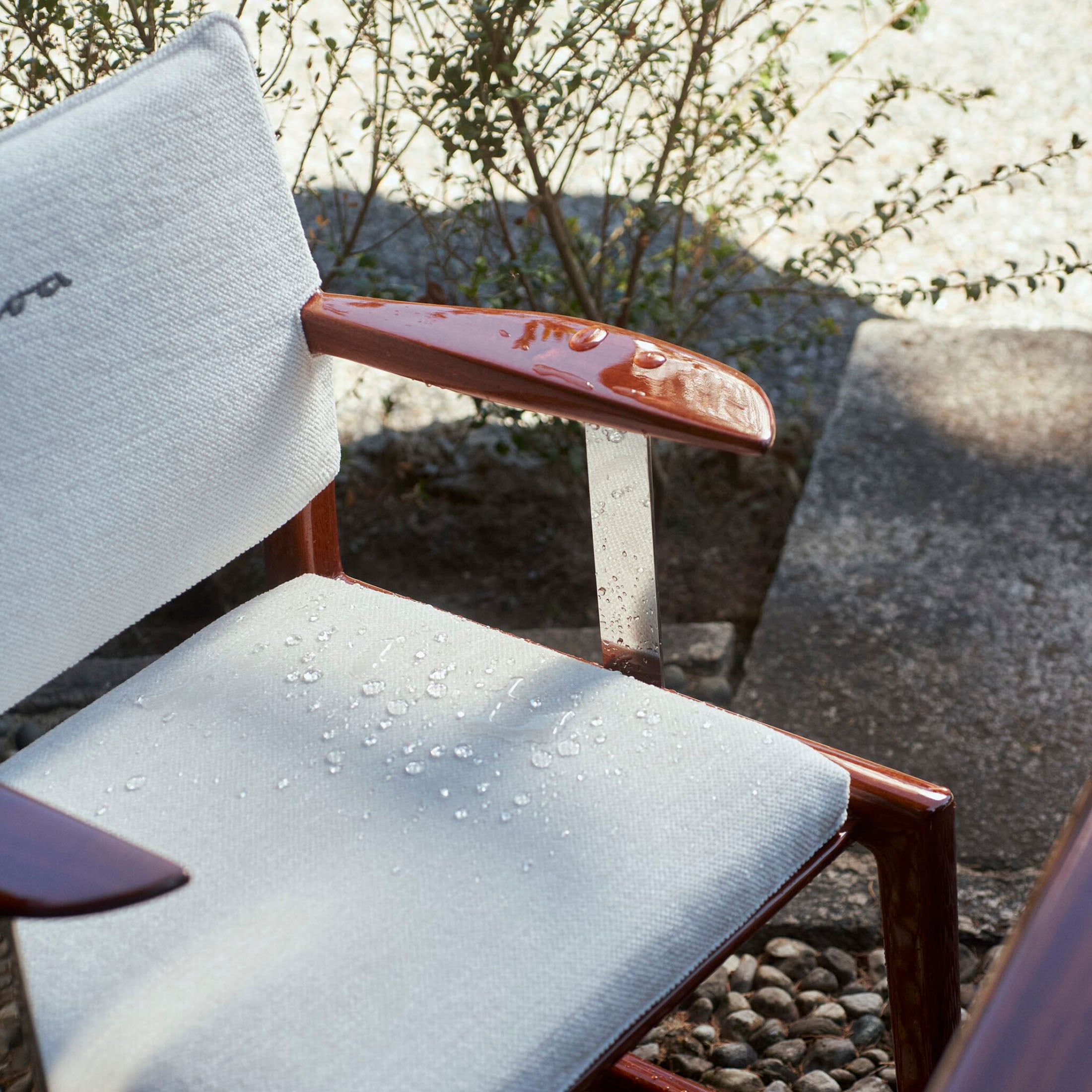 Exteta Chair EXTETA x RIVA Chair