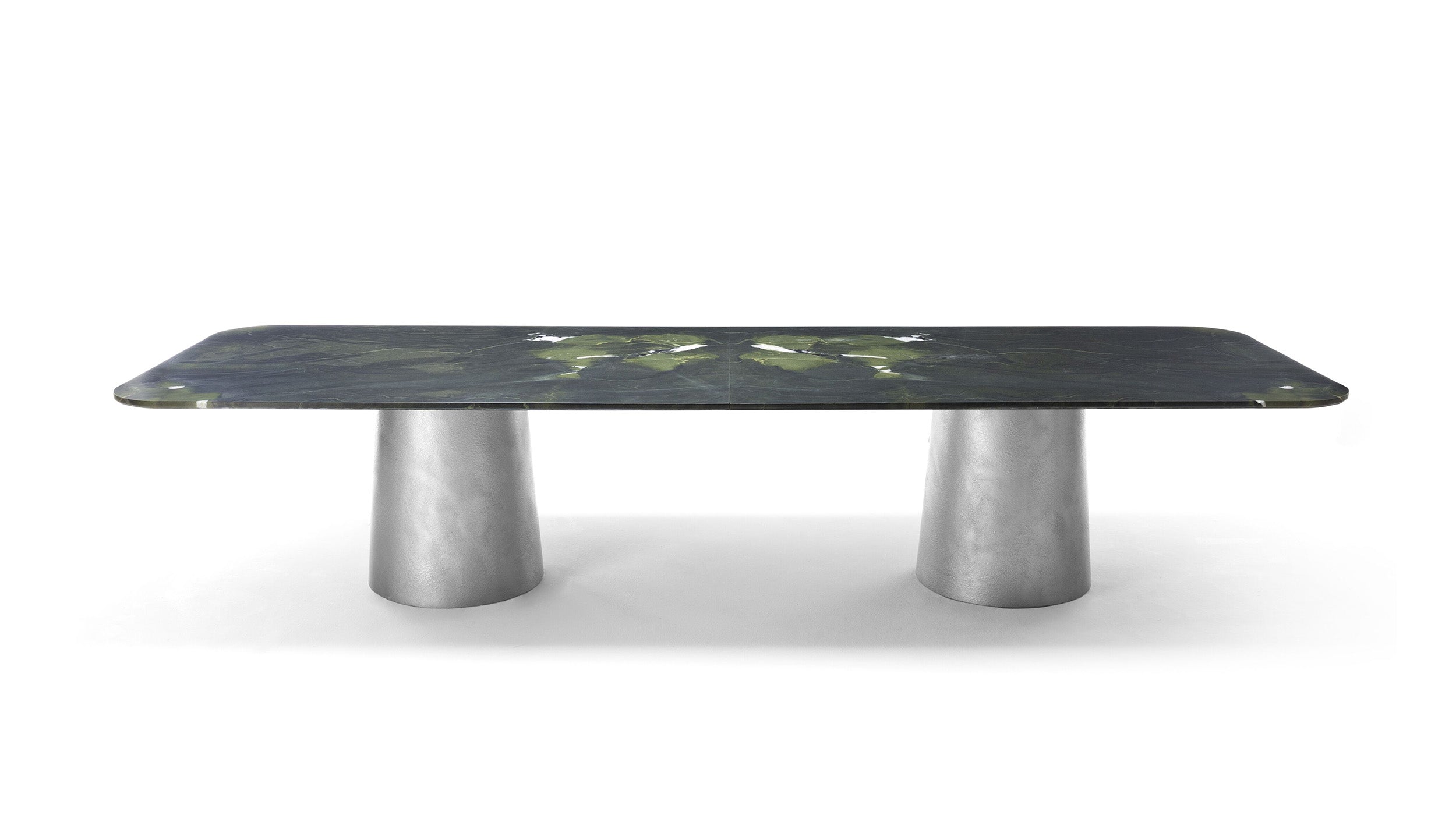 Desktop / Etna Dinner Table by Exteta