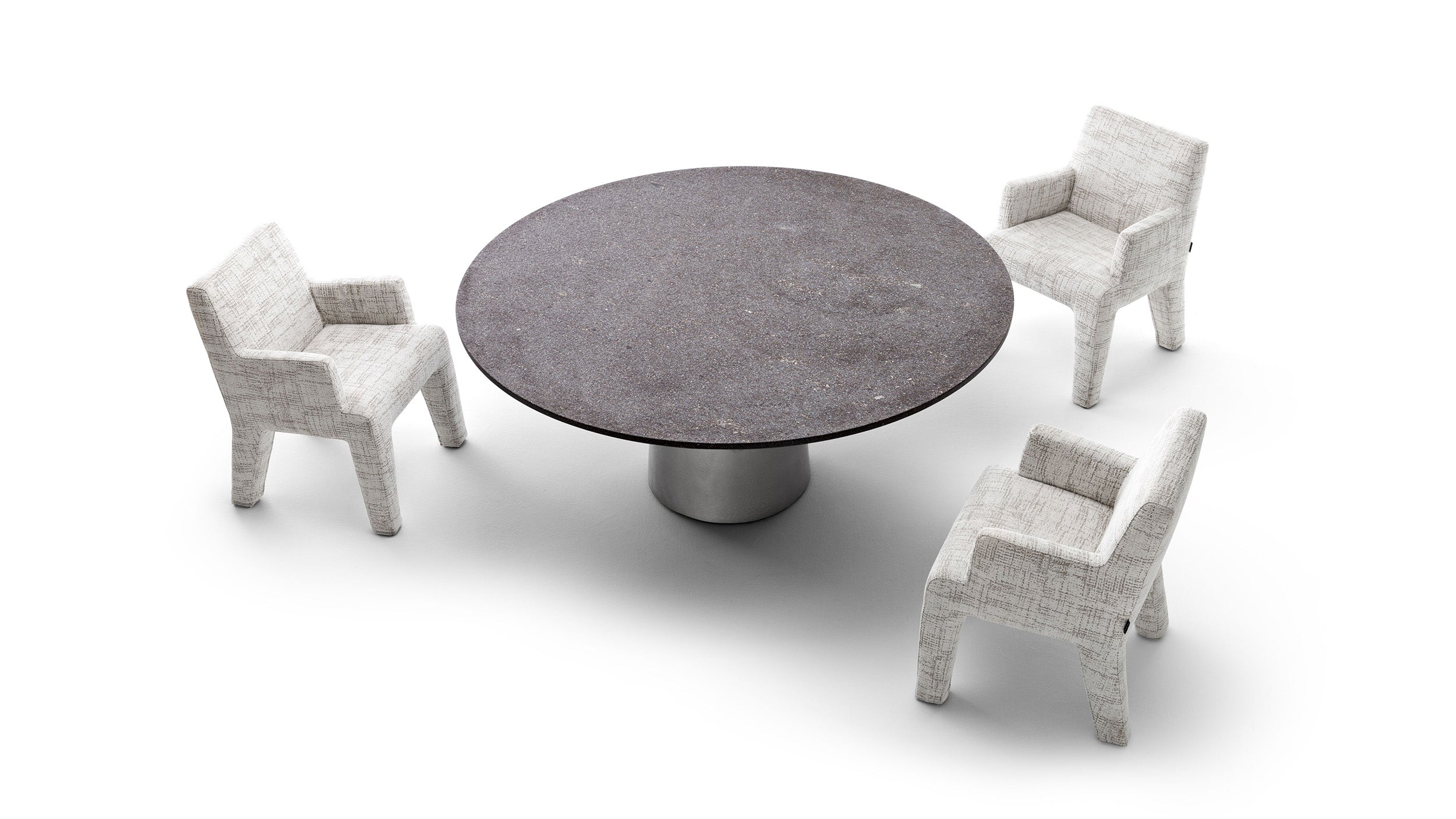 Desktop / Etna Dinner Table by Exteta