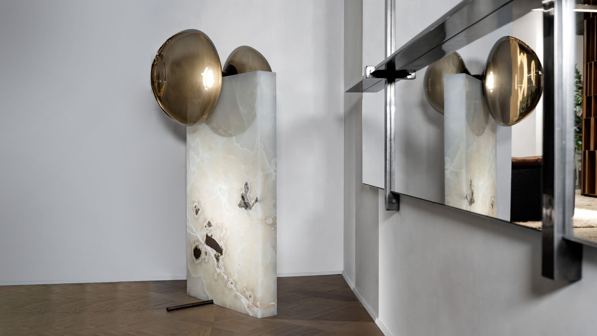Desktop / Floyd Floor Lamp, designed by Ugo Cacciatori for Henge