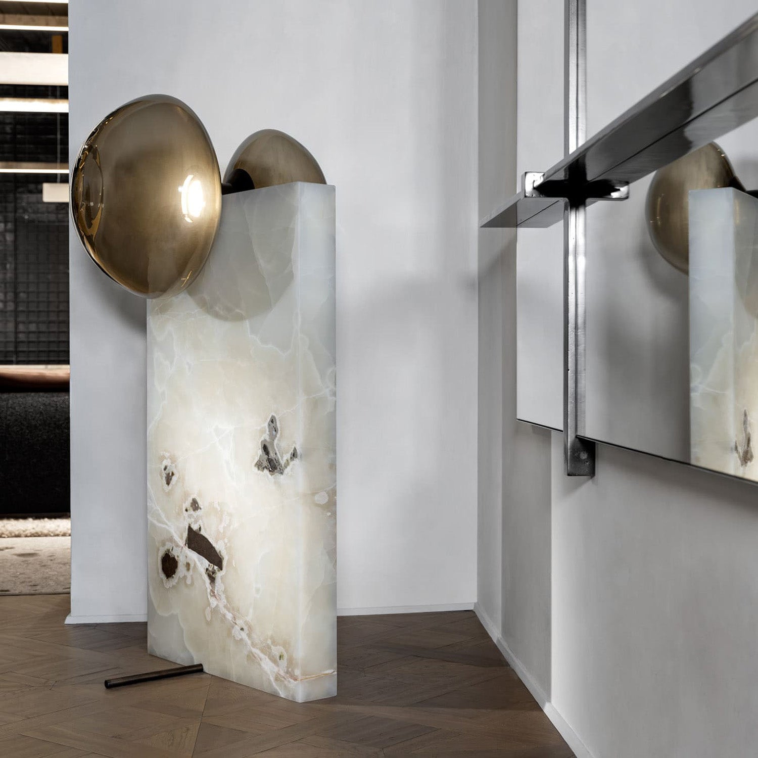 Mobile / Floyd Floor Lamp, designed Ugo Cacciatori for Henge