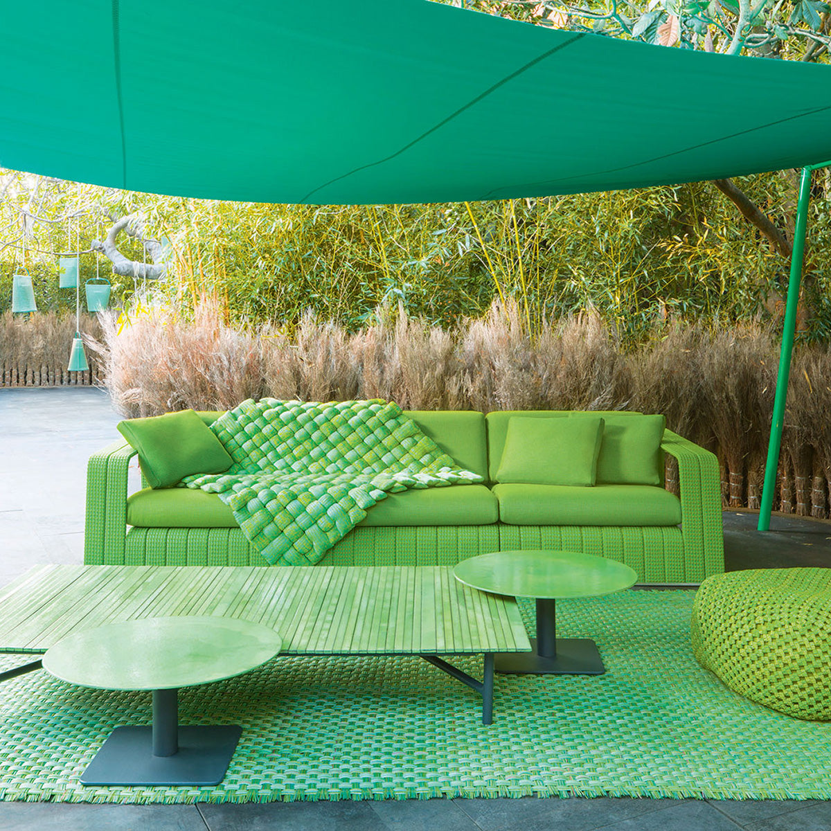 Mobile / Frame Outdoor Sofa, designed by Francesco Rota for Paola Lenti