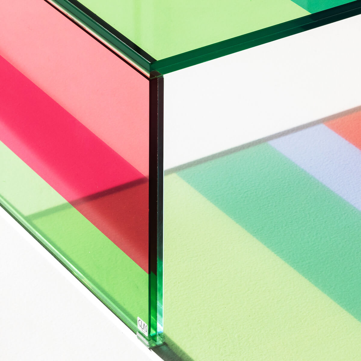 Mobile / BlackMenu / The Dark Side of the Moon Table, Designed by Piero Lissoni