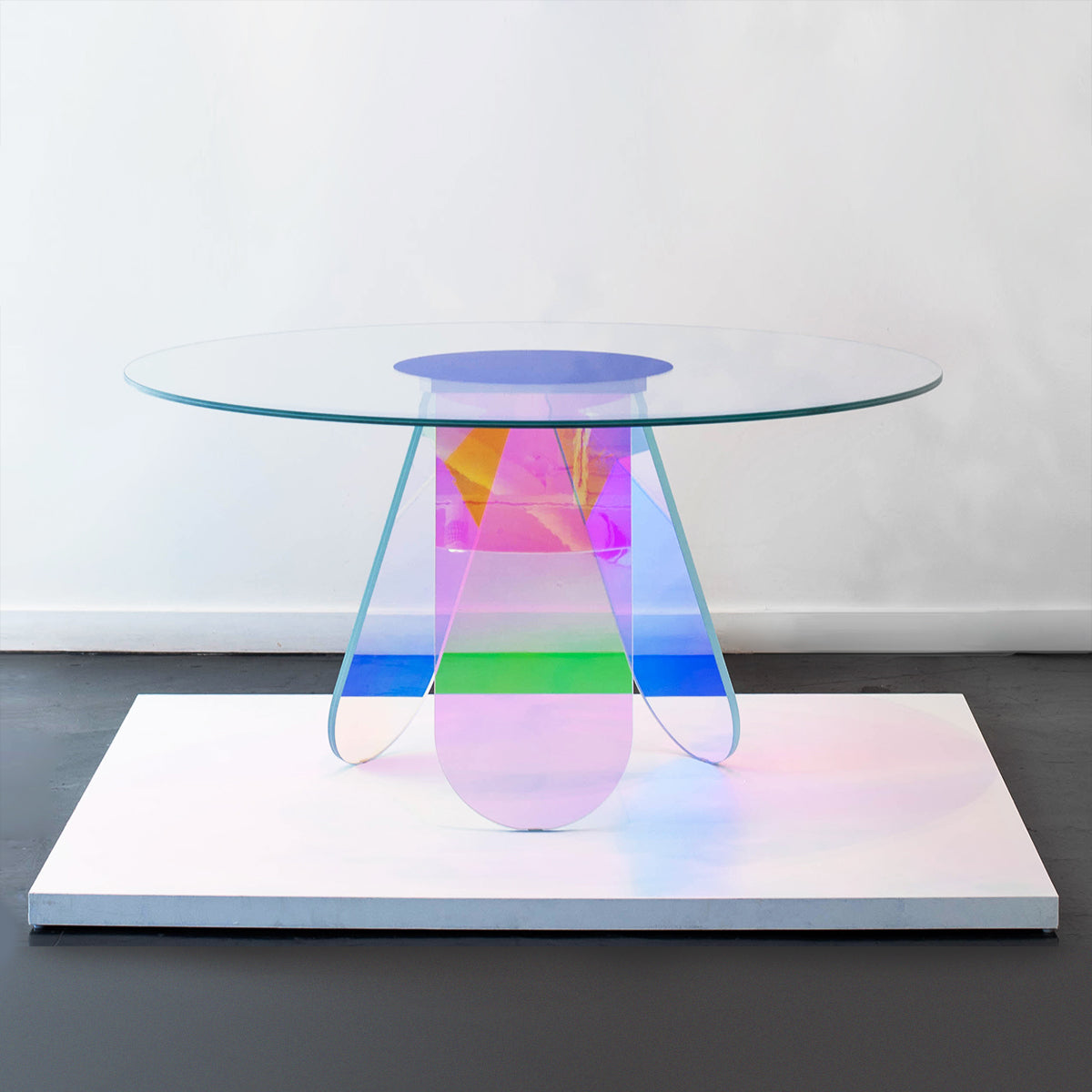 Mobile / BlackMenu / Shimmer Side Table designed by Patricia Urquiola