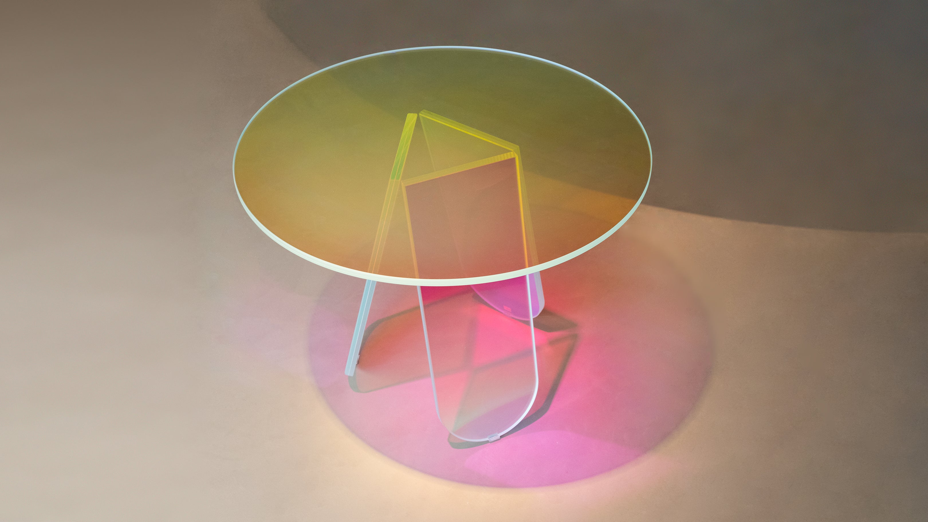 Desktop / BlackMenu / Shimmer Side Table designed by Patricia Urquiola