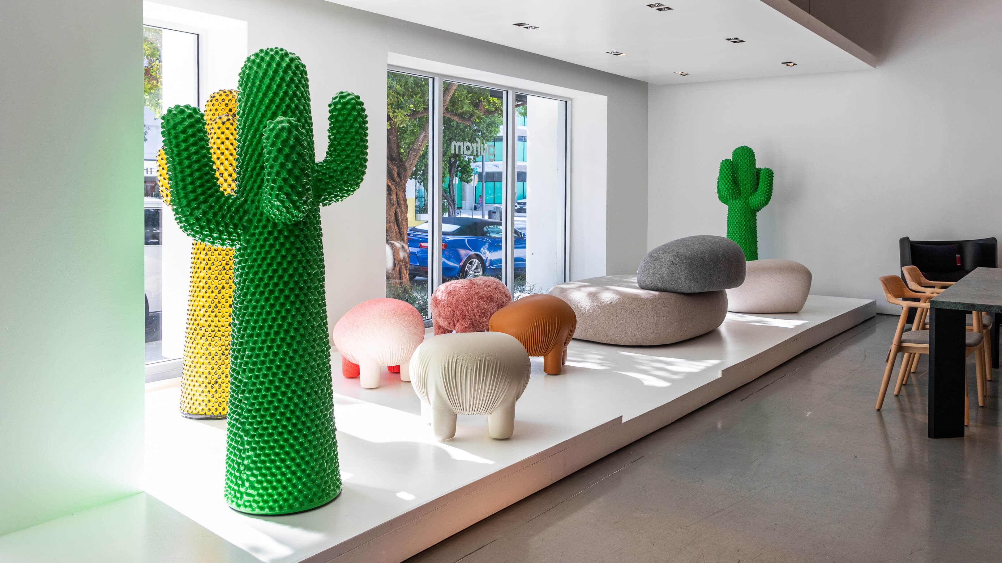 Desktop / BlackMenu / Cactus, designed by Guido Drocco and Franco Mello
