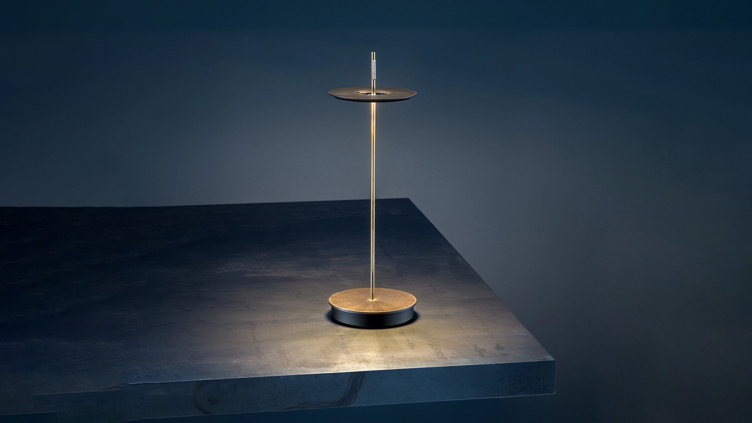 Desktop / Giulietta BE Table Lamp, by Catellani & Smith