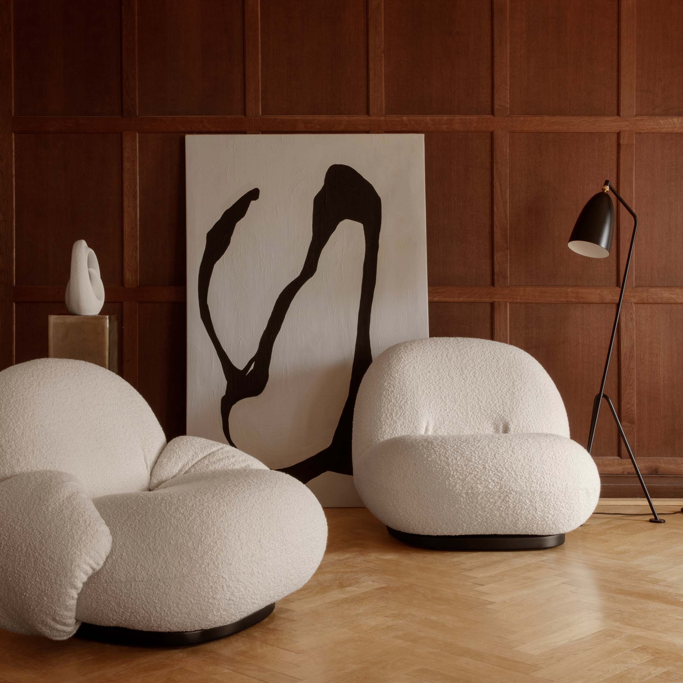 Black Semi Matt / Mobile / Gräshoppa Floor Lamp, designed by Greta M. Grossman and made by Gubi