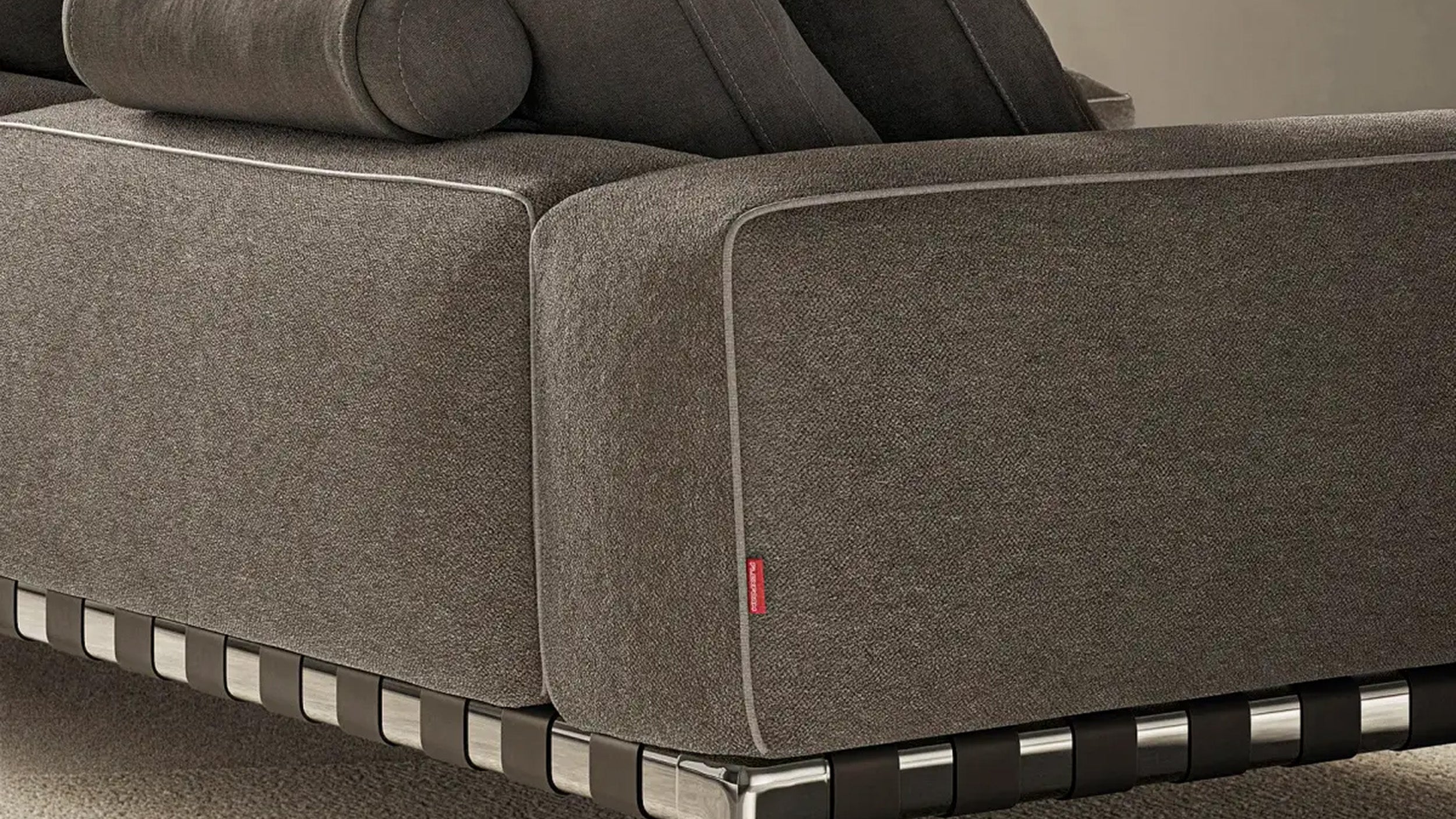 Desktop / Gregory XL Sofa, designed by Antonio Citterio for Flexform