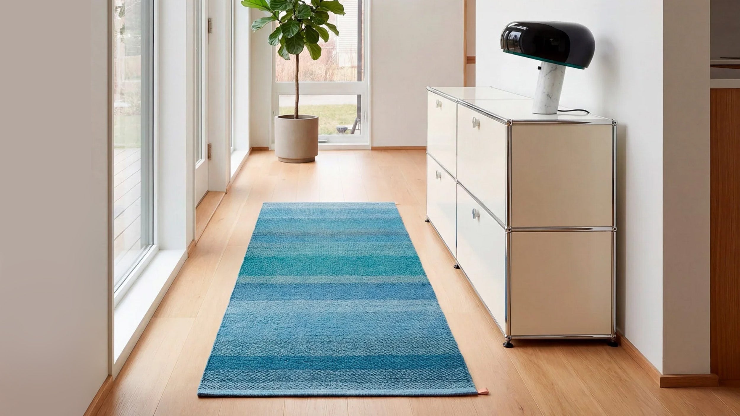Desktop / Harvest 200 Blue, designed by Ellinor Eliasson for Kasthall