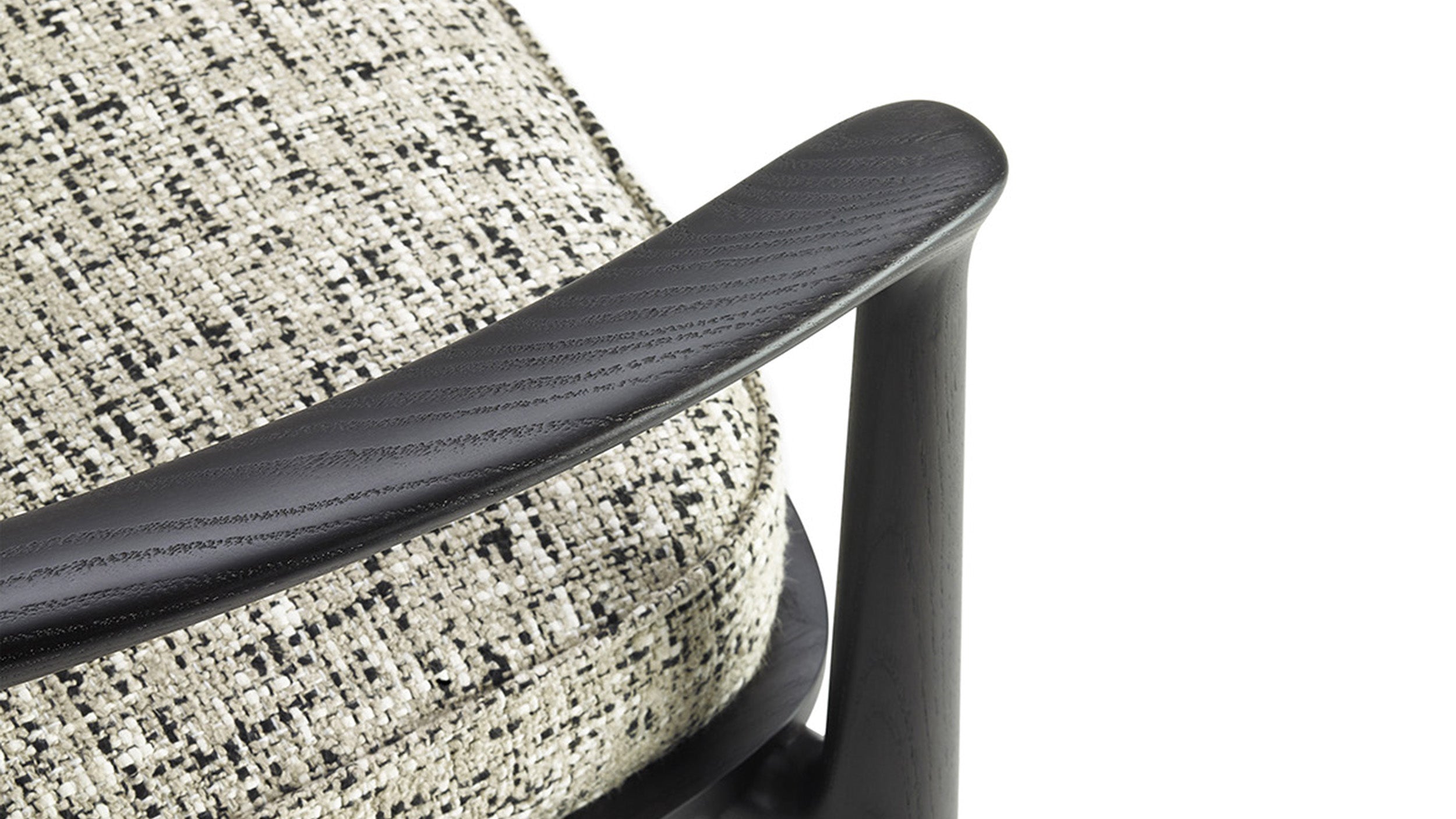 Desktop / Janine Lounge, designed by Roberto Lazzeroni for Ceccotti Collezioni