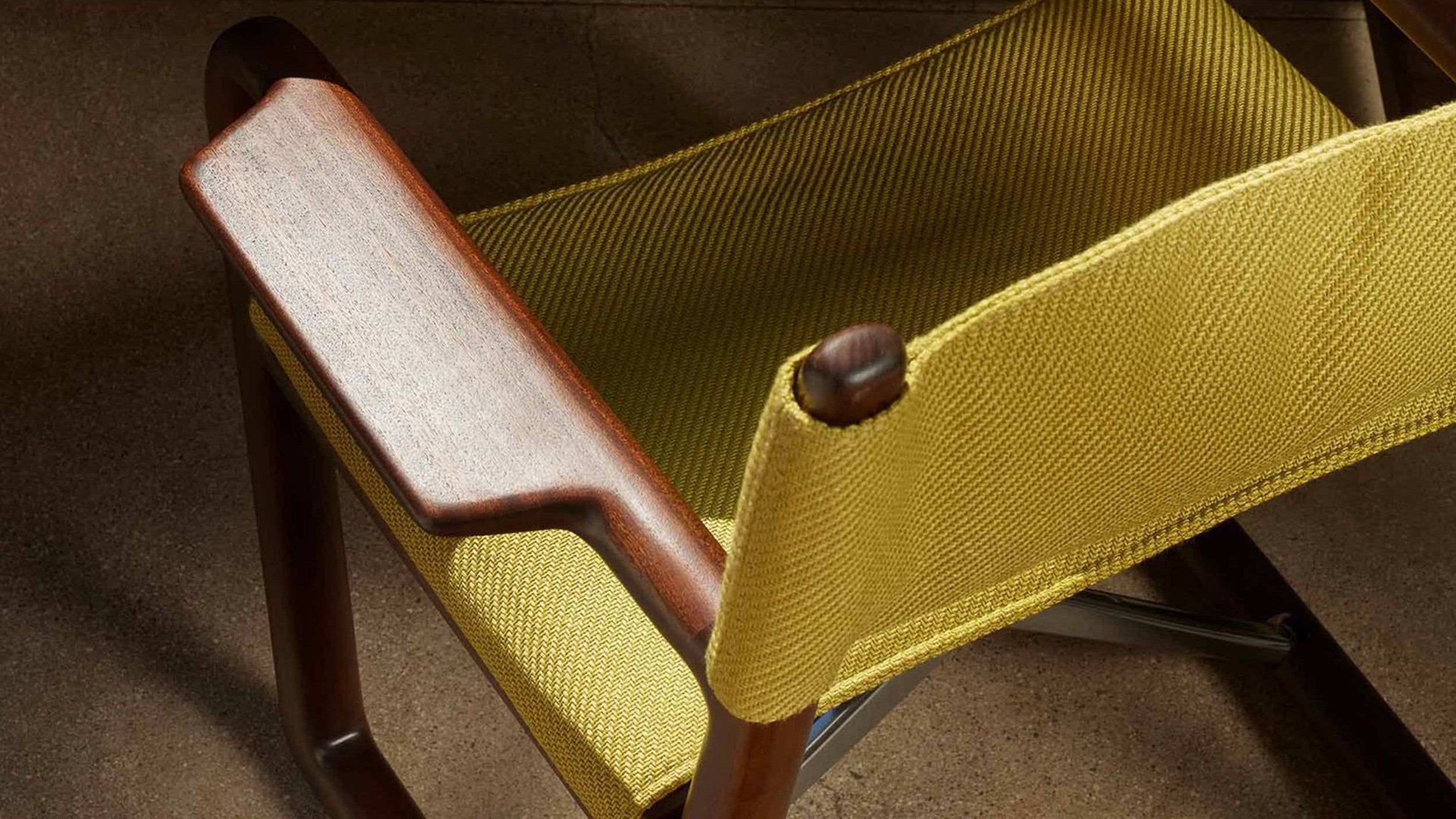 Desktop / LPIDC01 Folding Director's Chair, designed by Paola Navone for Exteta