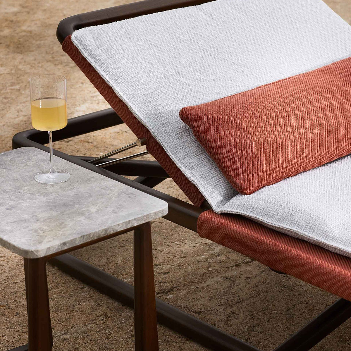 Mobile / LPIDC04 Sunbed, designed by Paola Navone for Exteta