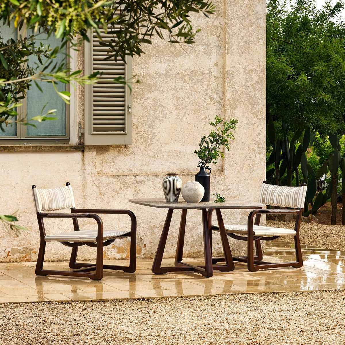 Mobile / LPIDC06 Table, designed by Paola Navone for Exteta