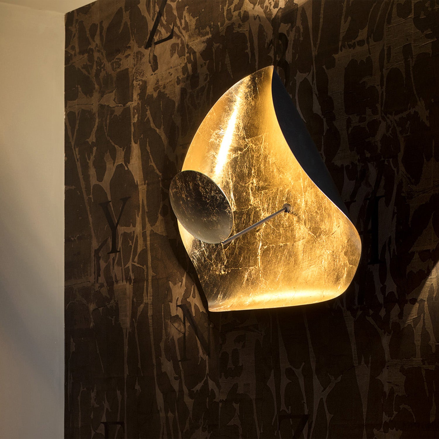 Mobile / Lederam Manta CWS1 by Catellani & Smith