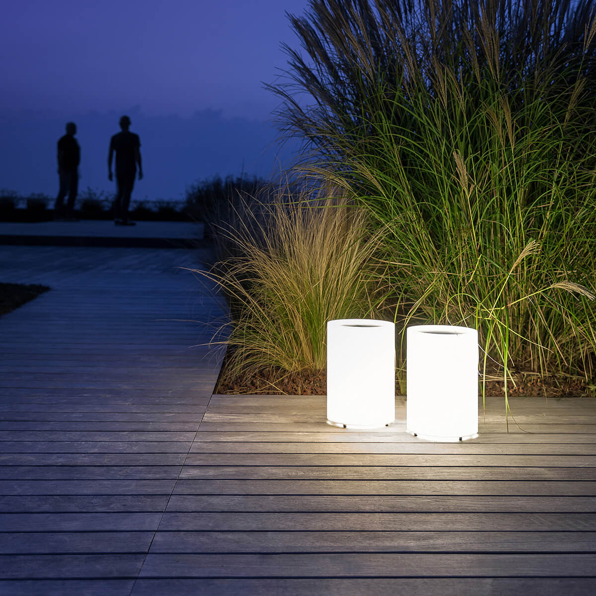 Mobile / WhiteMenu / Lenta Outdoor Floor Lamp, Designed by Bestetti Associati and Davide Groppi